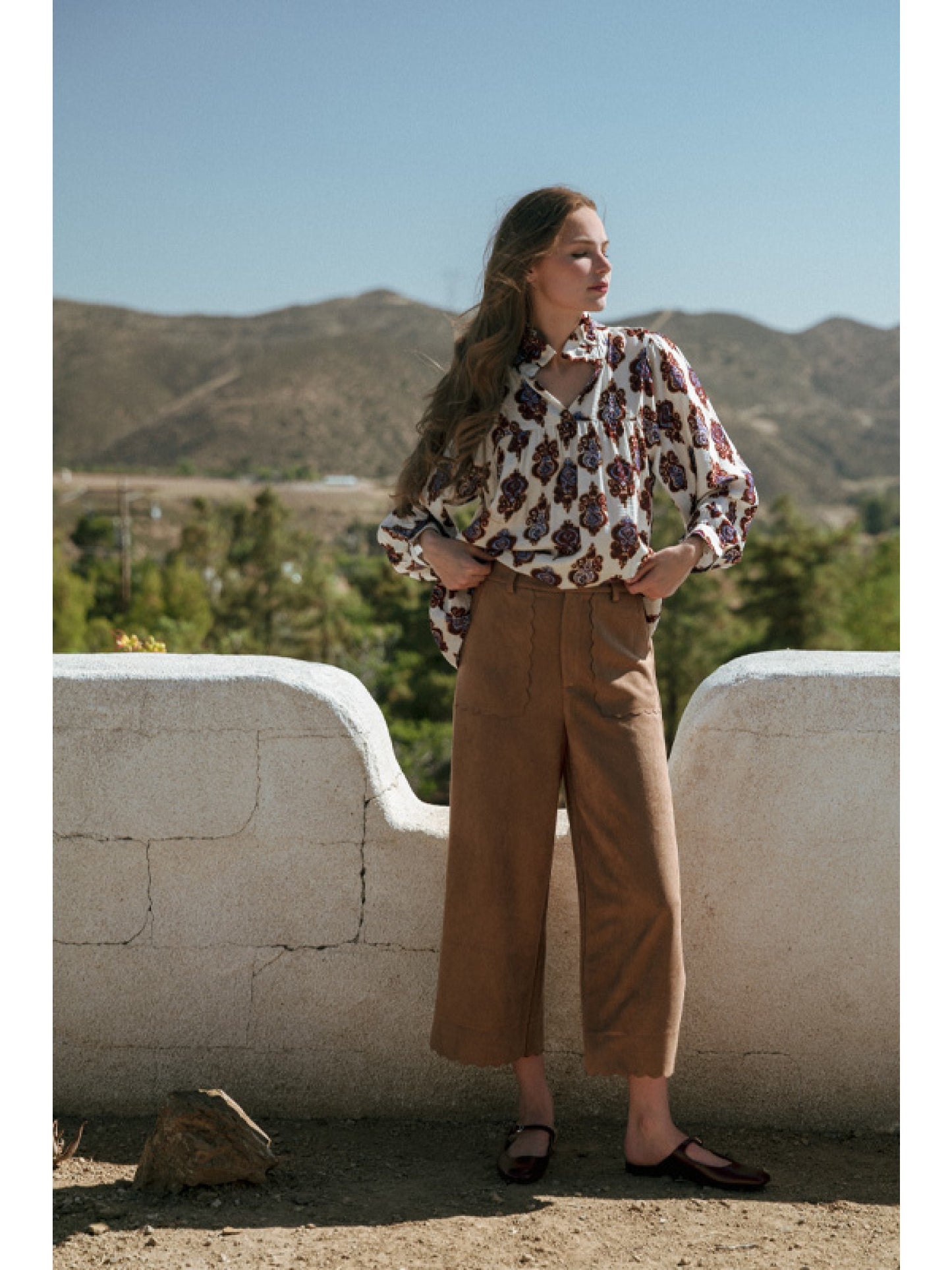 Medallion Print Ruffle Neck Top 14987