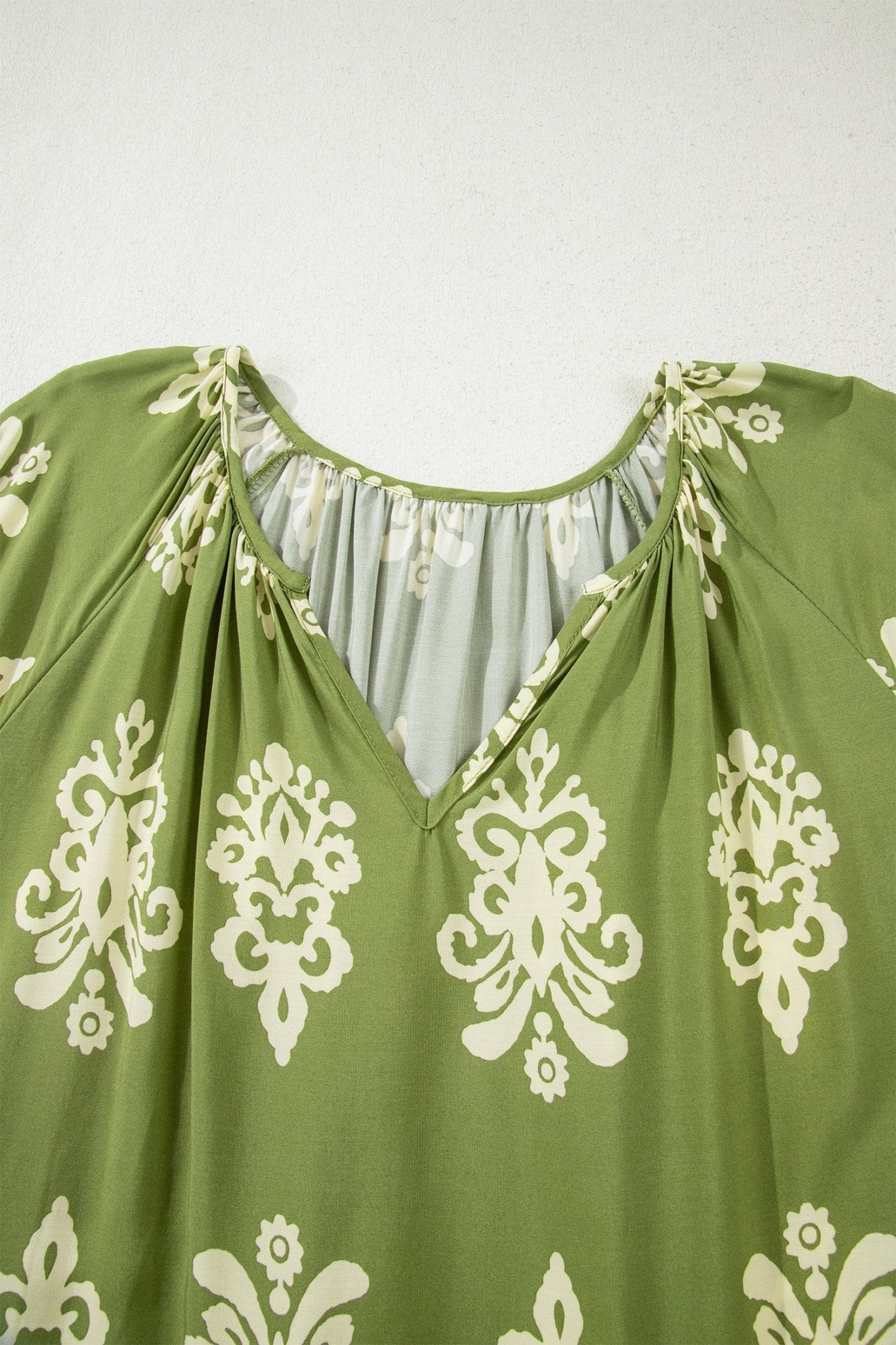Gabriella Floral Short Sleeve PLUS Top - Hello Beautiful BoutiquePlus Size Blouses & ShirtsThreaded Pear