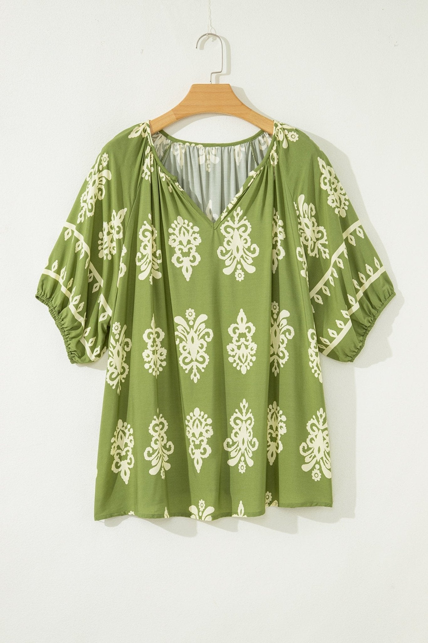 Gabriella Floral Short Sleeve PLUS Top - Hello Beautiful BoutiquePlus Size Blouses & ShirtsThreaded Pear