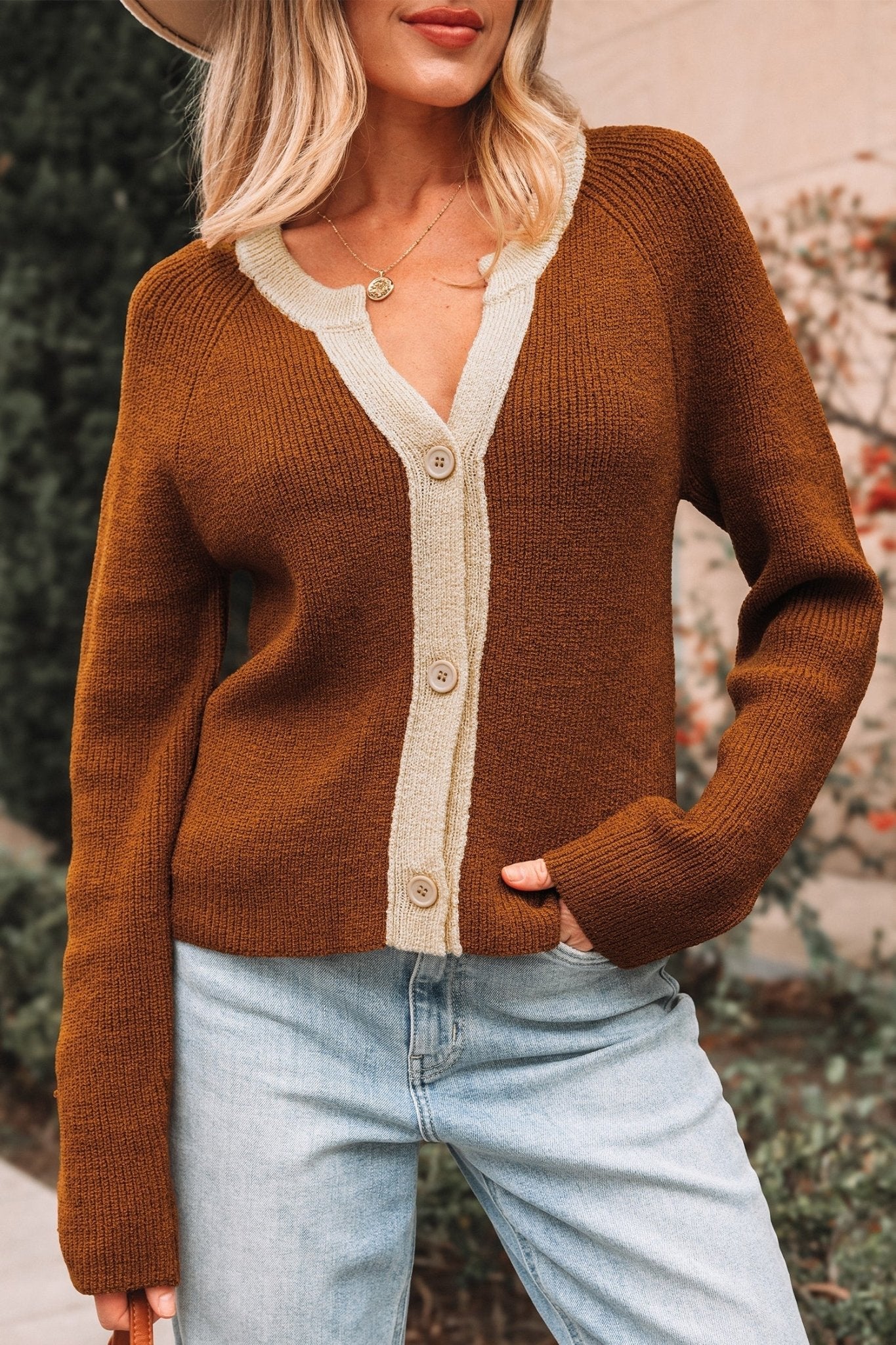 Gabriella Knit Neckline Short Cardigan - Hello Beautiful BoutiqueCardigansThreaded Pear