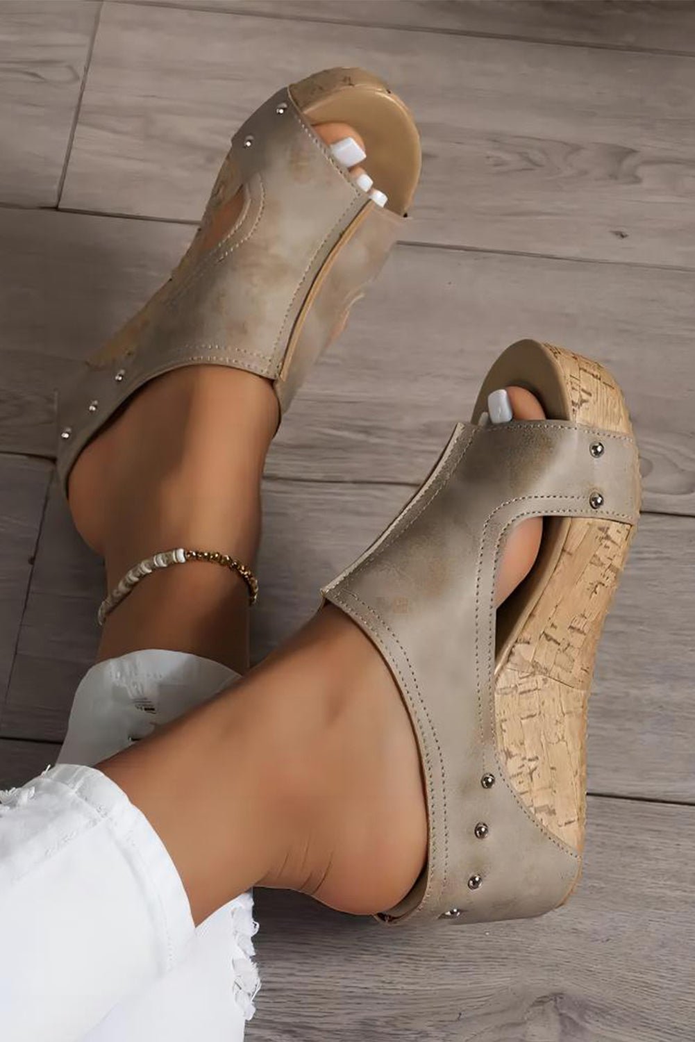 Gianna Pu Leather Wedge Slippers - Hello Beautiful BoutiqueSlippersThreaded Pear