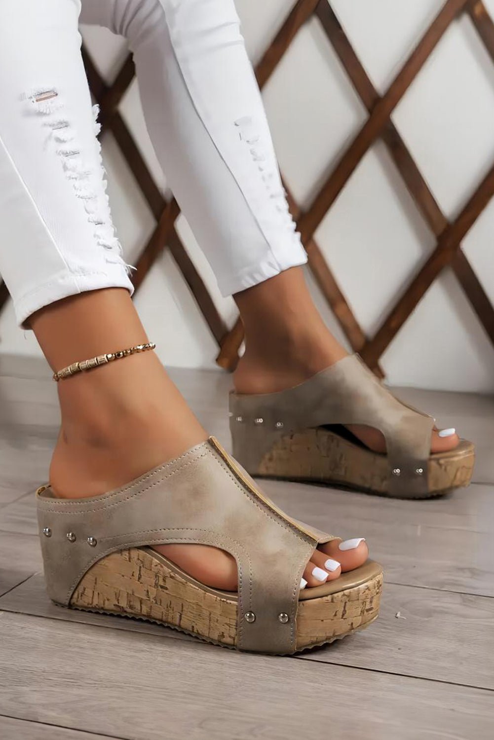 Gianna Pu Leather Wedge Slippers - Hello Beautiful BoutiqueSlippersThreaded Pear