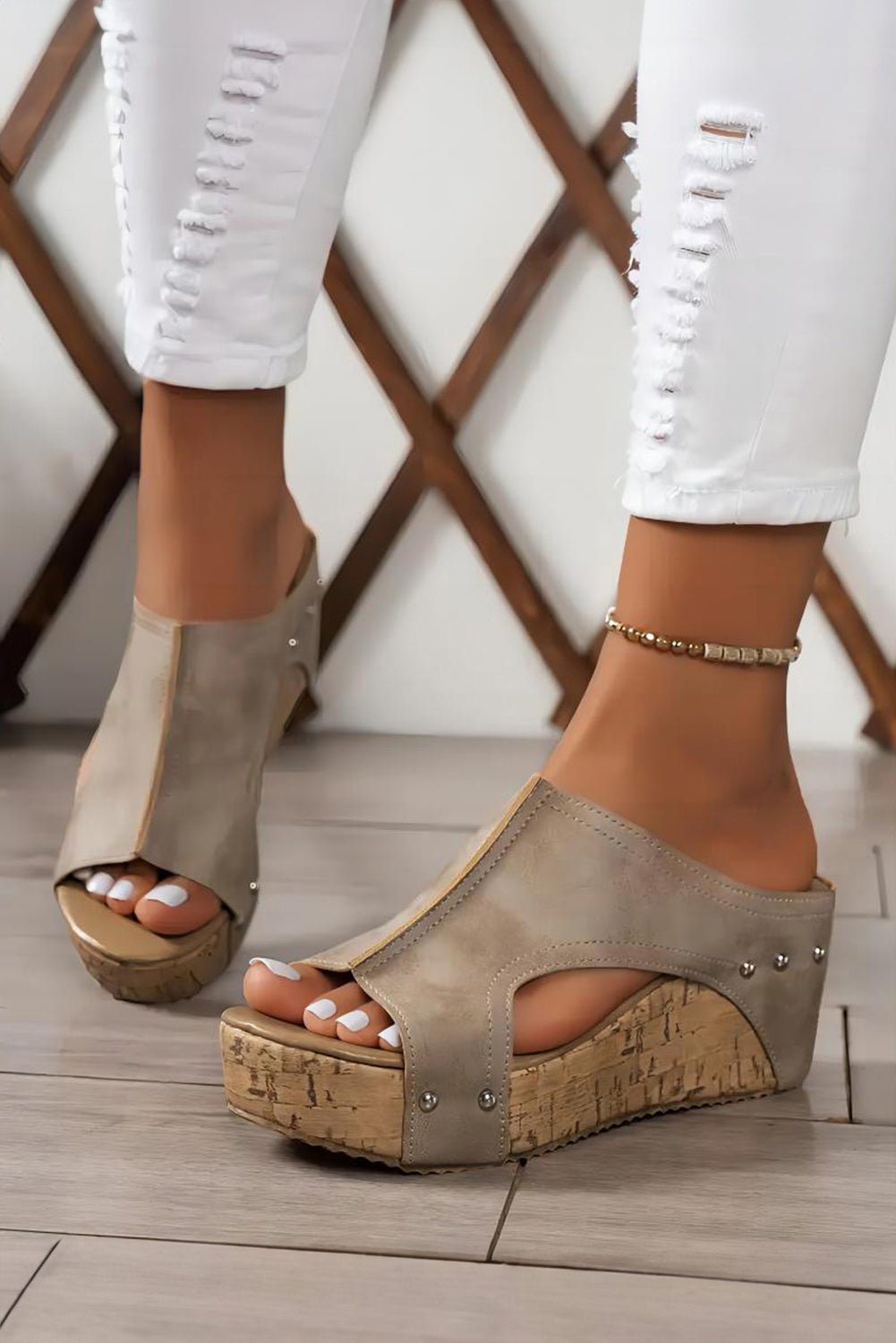 Gianna Pu Leather Wedge Slippers - Hello Beautiful BoutiqueSlippersThreaded Pear