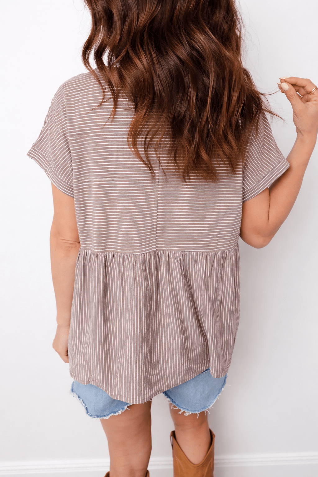 Giuliana Side Slit T Shirt - Hello Beautiful BoutiqueTops & TeesThreaded Pear