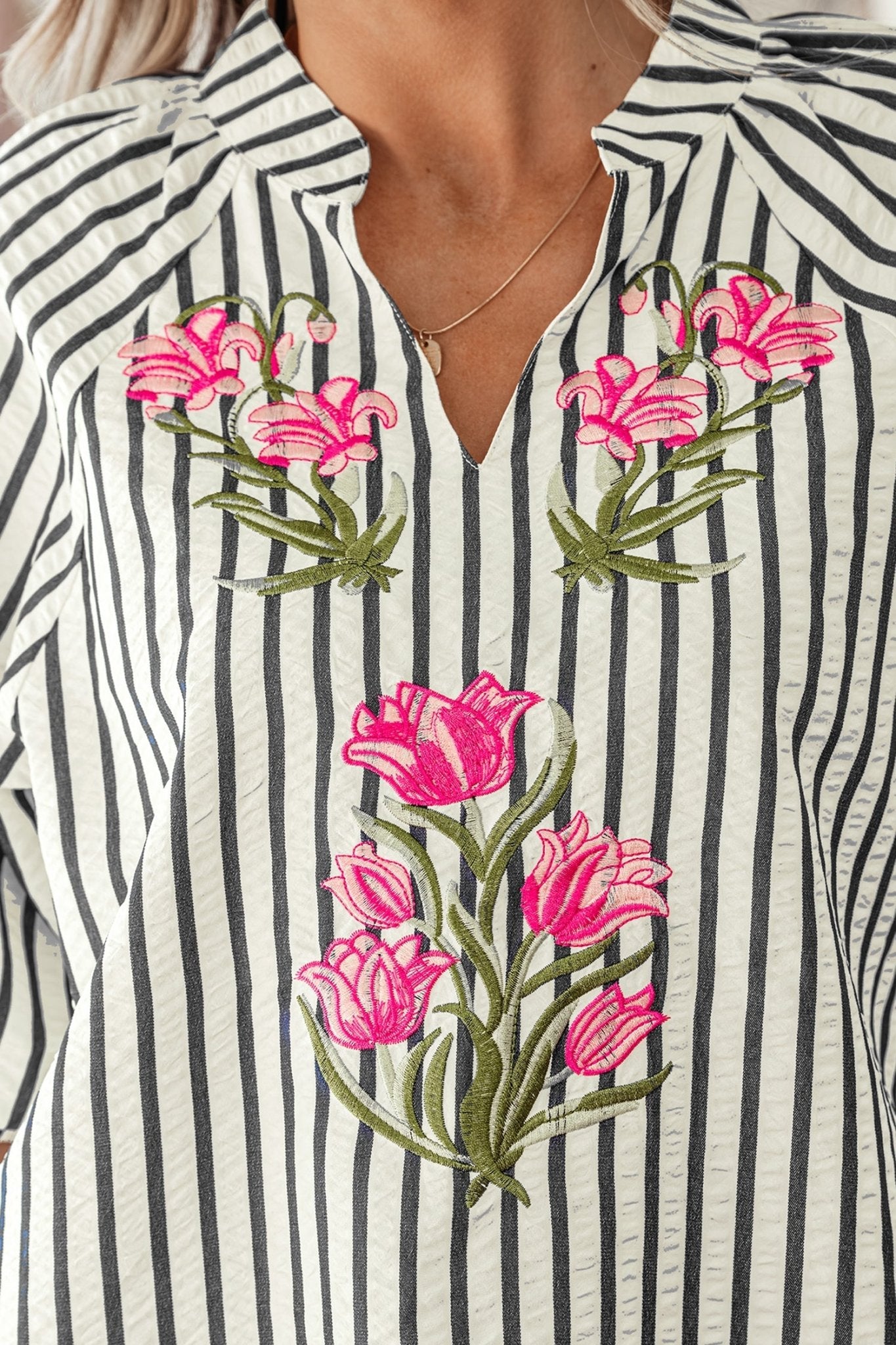 Harmoni Detail Short Sleeve Blouse - Hello Beautiful BoutiqueBlouses & ShirtsThreaded Pear