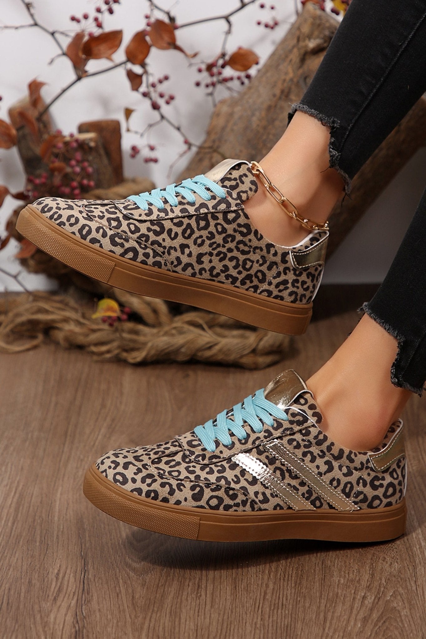 Harmony Detail Lace Up Sneakers - Hello Beautiful BoutiqueWomens ShoesThreaded Pear