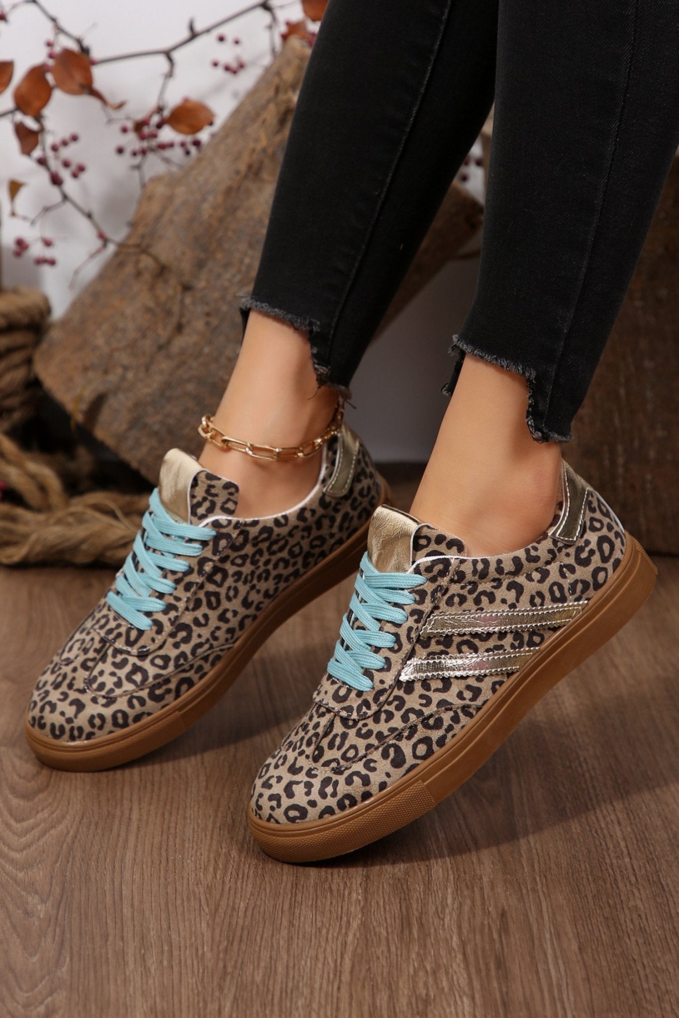 Harmony Detail Lace Up Sneakers - Hello Beautiful BoutiqueWomens ShoesThreaded Pear