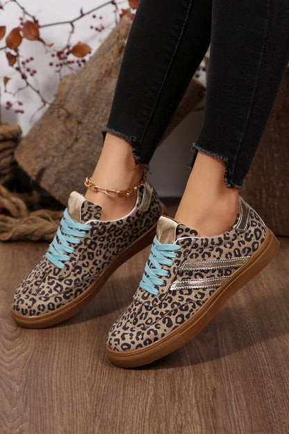 Harmony Detail Lace Up Sneakers - Hello Beautiful BoutiqueWomens ShoesThreaded Pear