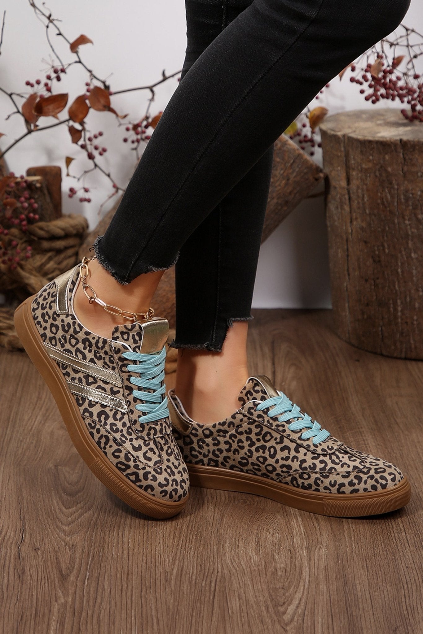 Harmony Detail Lace Up Sneakers - Hello Beautiful BoutiqueWomens ShoesThreaded Pear