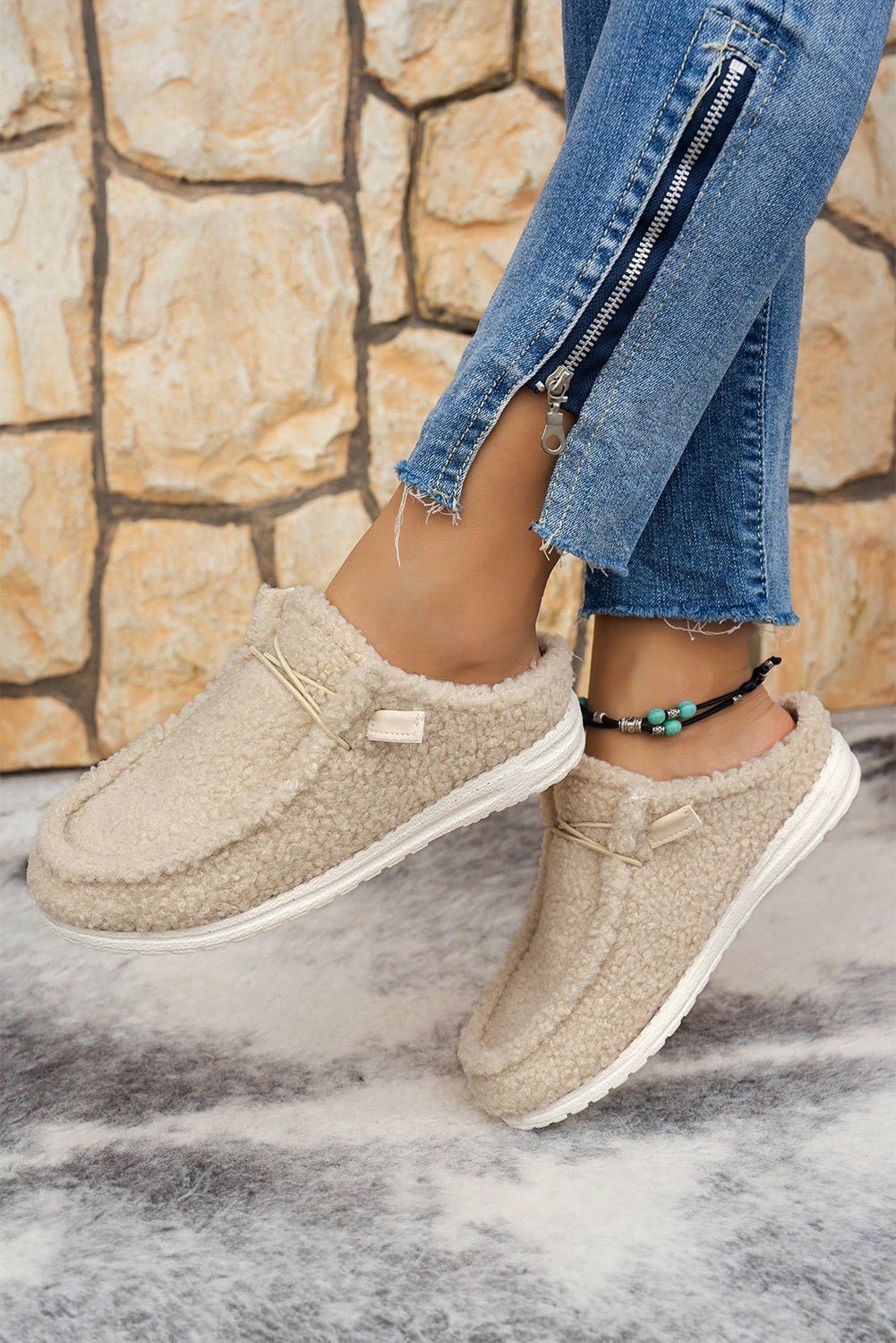 Harper Slip On Sherpa Shoes - Hello Beautiful BoutiqueWomens ShoesThreaded Pear