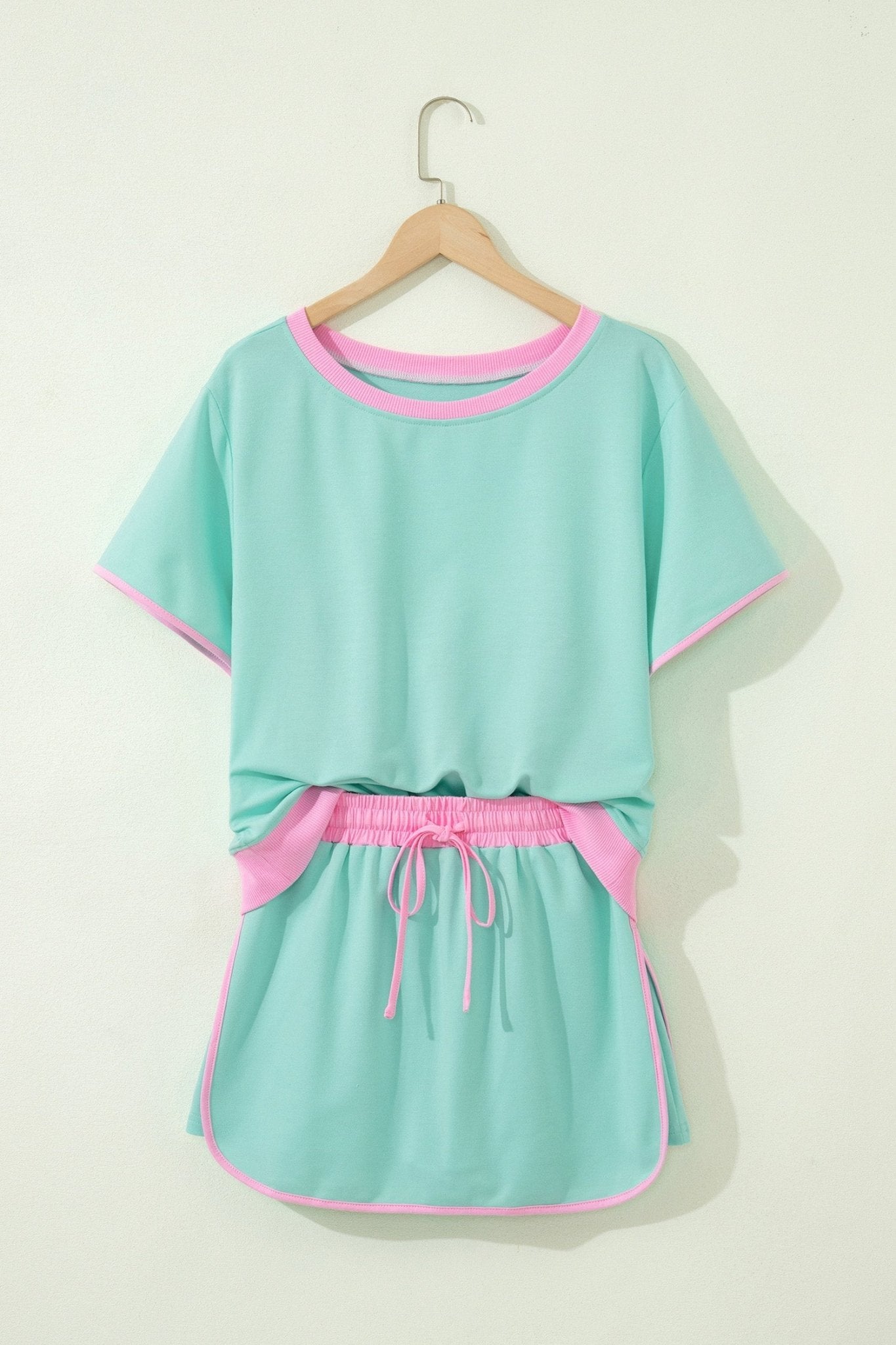 Hunter Drop Shoulder T Shirt - Hello Beautiful BoutiqueTwo Piece DressesThreaded Pear