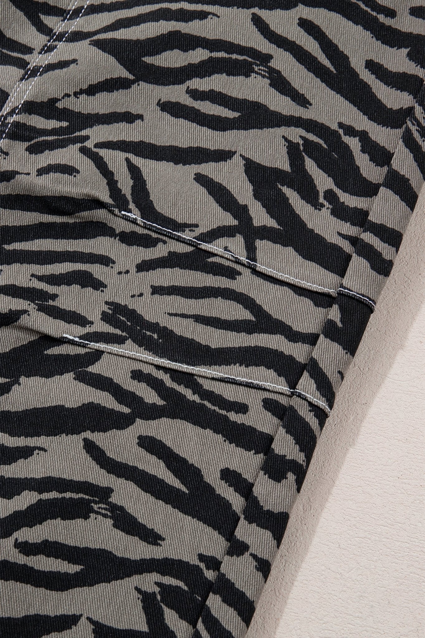 Hunter Printed Wide Leg Jeans - Hello Beautiful BoutiqueJeansThreaded Pear