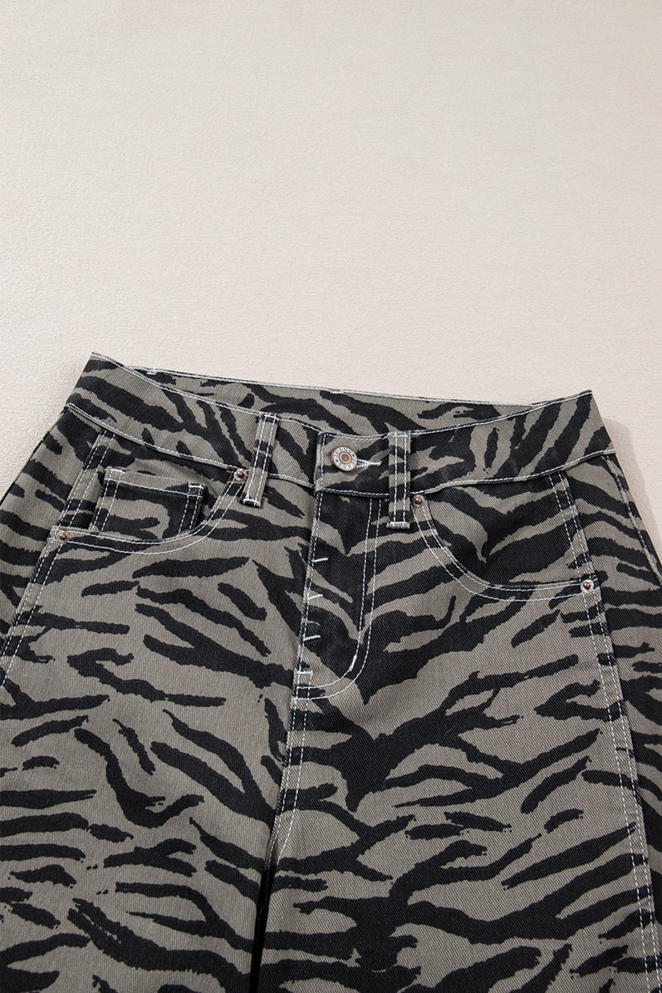 Hunter Printed Wide Leg Jeans - Hello Beautiful BoutiqueJeansThreaded Pear