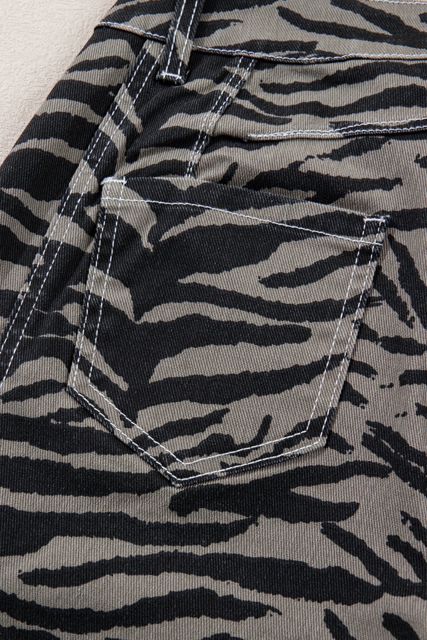 Hunter Printed Wide Leg Jeans - Hello Beautiful BoutiqueJeansThreaded Pear