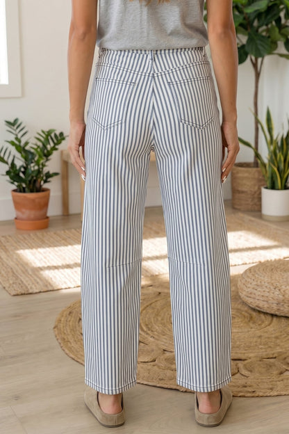 Icelynn Stripe Casual Barrel Jeans - Hello Beautiful BoutiqueJeansThreaded Pear