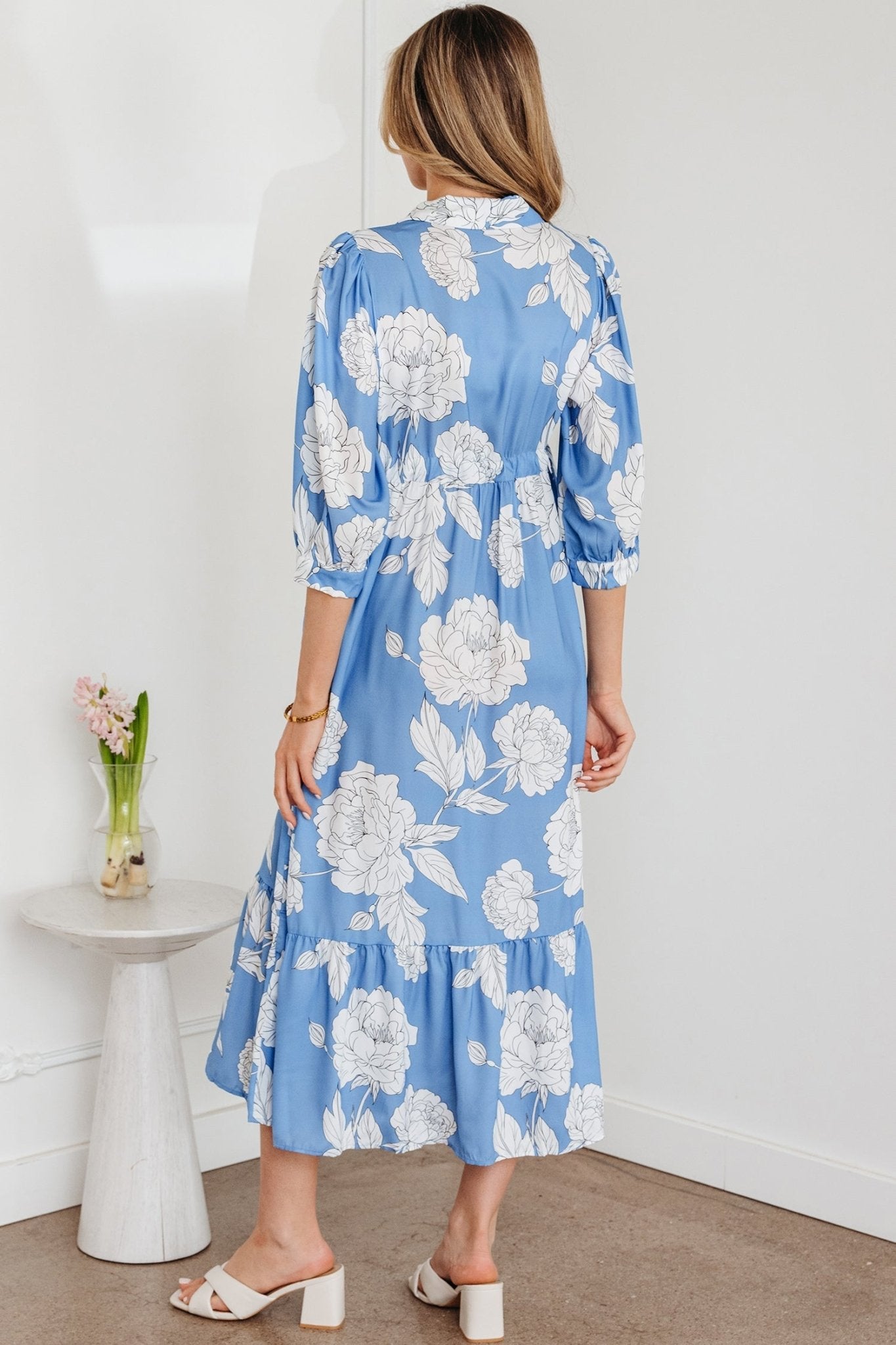 Isabella Floral Print Shirt - Hello Beautiful BoutiqueFloral DressesThreaded Pear