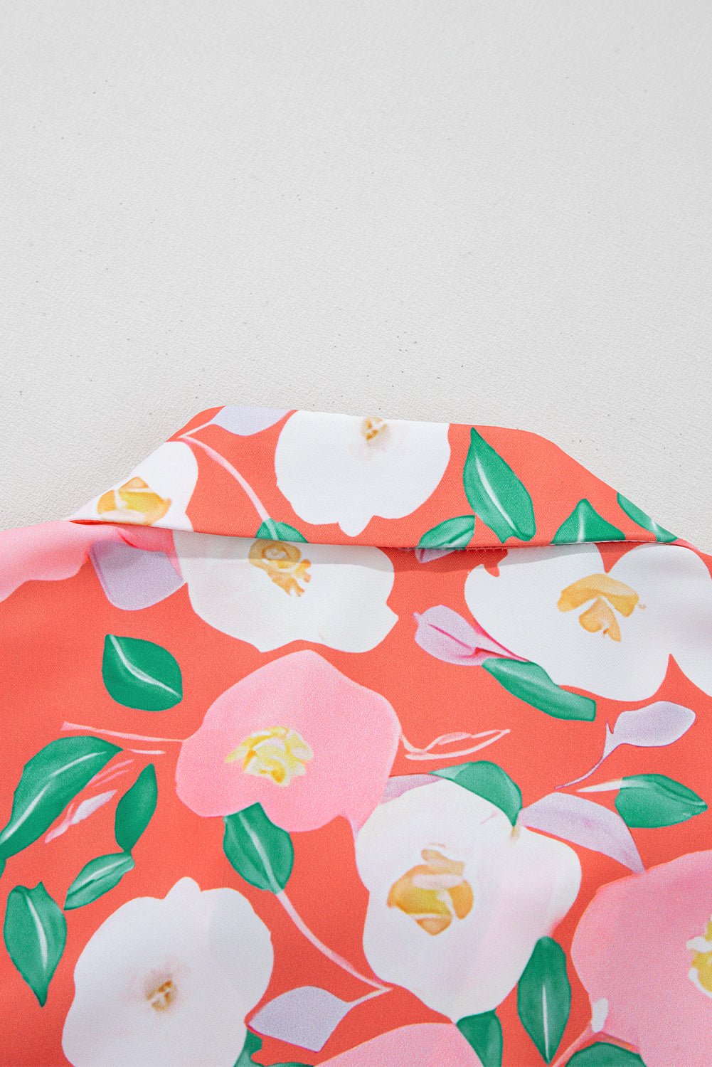 Ivory Polo Collar T Shirt - Hello Beautiful BoutiqueFloral DressesThreaded Pear