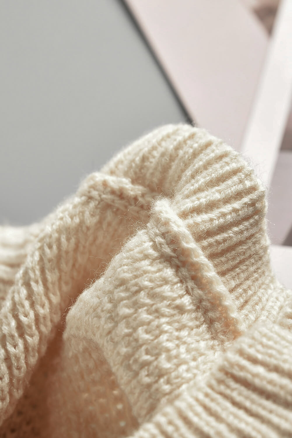 Jianna Netted Texture Pullover Sweater - Hello Beautiful BoutiqueSweatersThreaded Pear