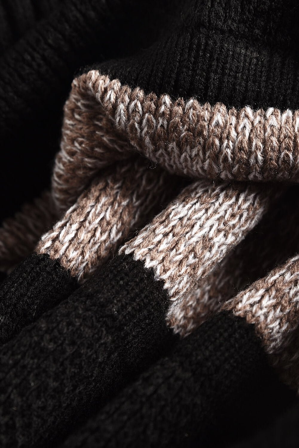 Jianna Netted Texture Pullover Sweater - Hello Beautiful BoutiqueSweatersThreaded Pear