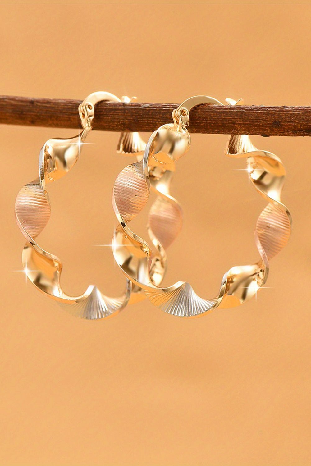 Julieta Plated alloy Hoop Earrings - Hello Beautiful BoutiqueJewelryThreaded Pear