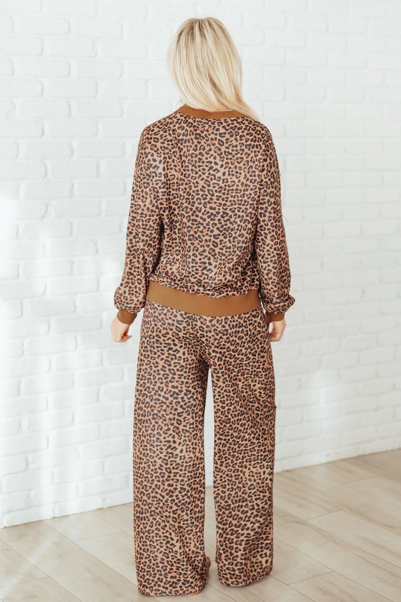 Katelyn Pullover and Pants - Hello Beautiful BoutiquePant SetsThreaded Pear