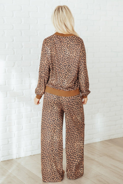 Katelyn Pullover and Pants - Hello Beautiful BoutiquePant SetsThreaded Pear