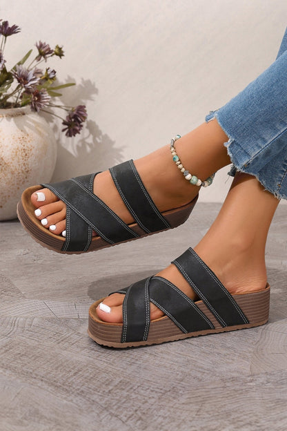 Kathryn Band Retro Platform Slippers - Hello Beautiful BoutiqueSlippersThreaded Pear