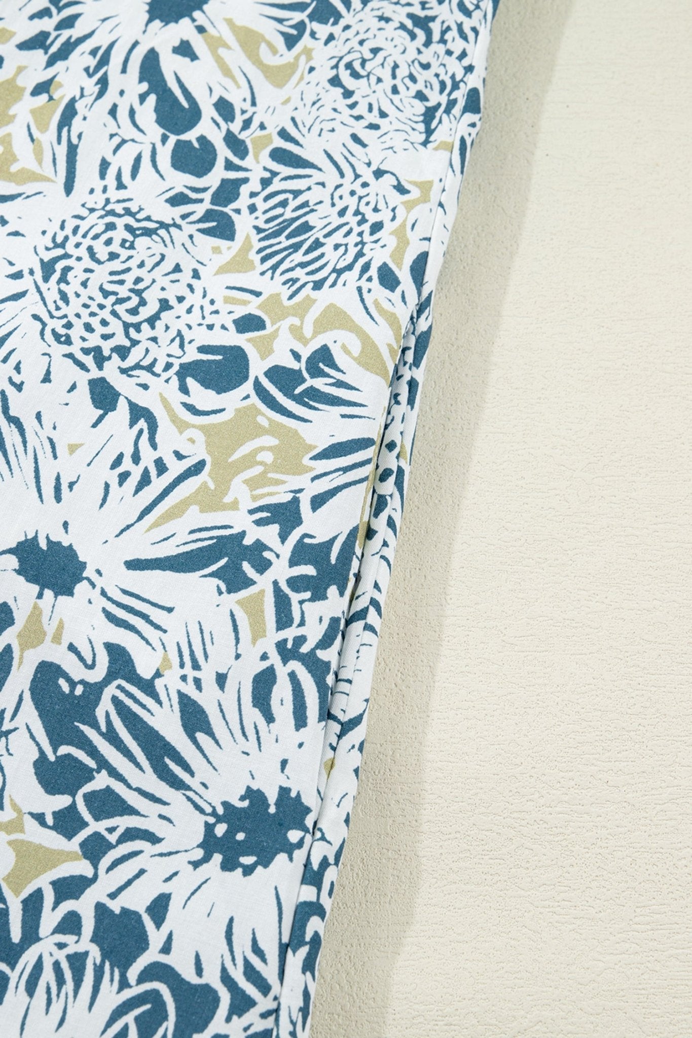 Kaylani Short Sleeve Mini Dress - Hello Beautiful BoutiqueFloral DressesThreaded Pear