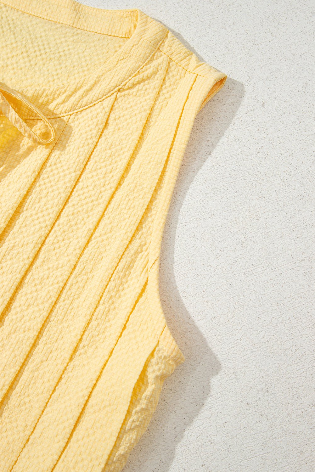 Kenzie Notched Pleated Tank Top - Hello Beautiful BoutiqueTank TopsThreaded Pear