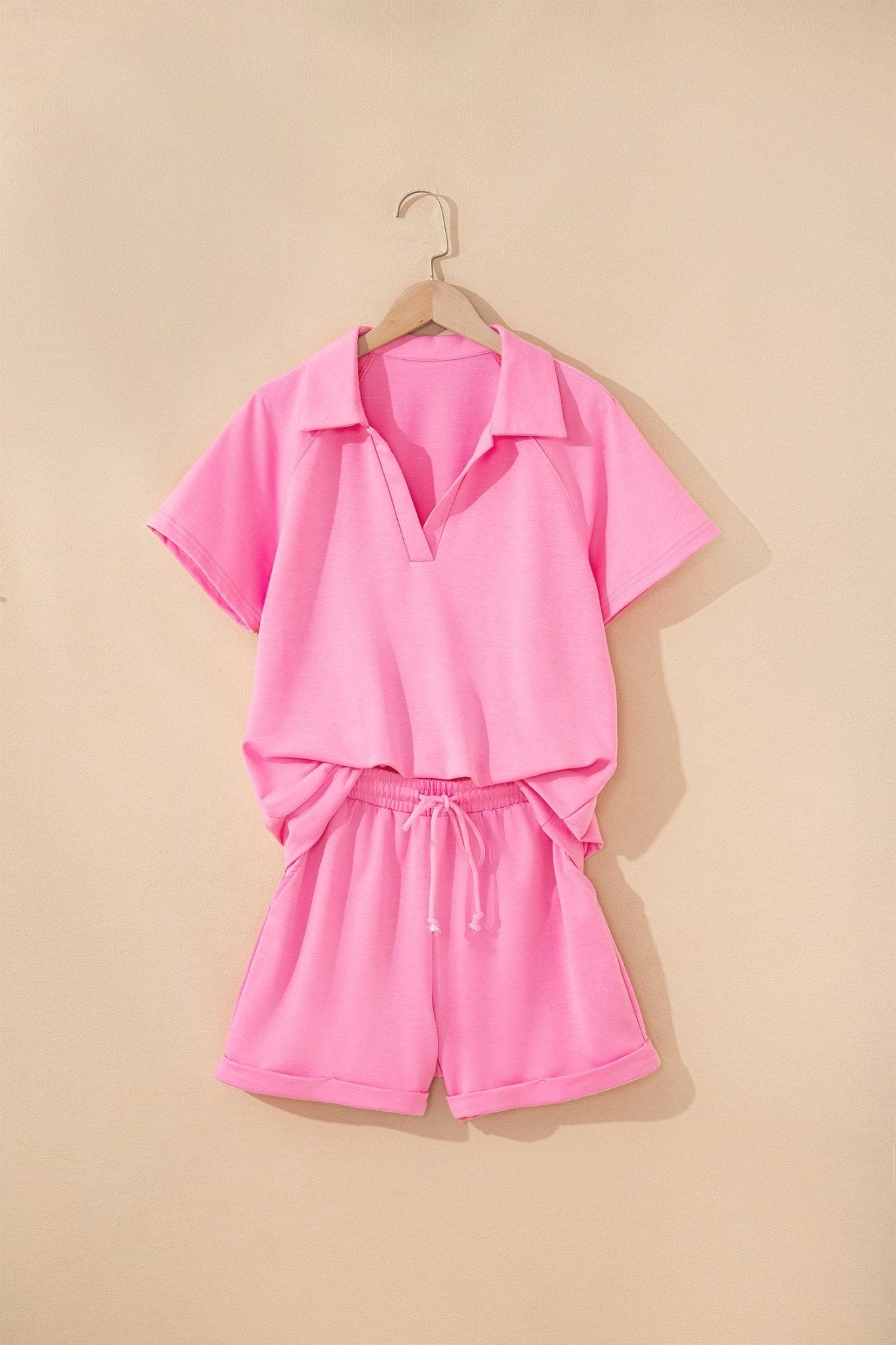 Kinsley Bonbon Collared Tee - Hello Beautiful BoutiqueShort SetsThreaded Pear