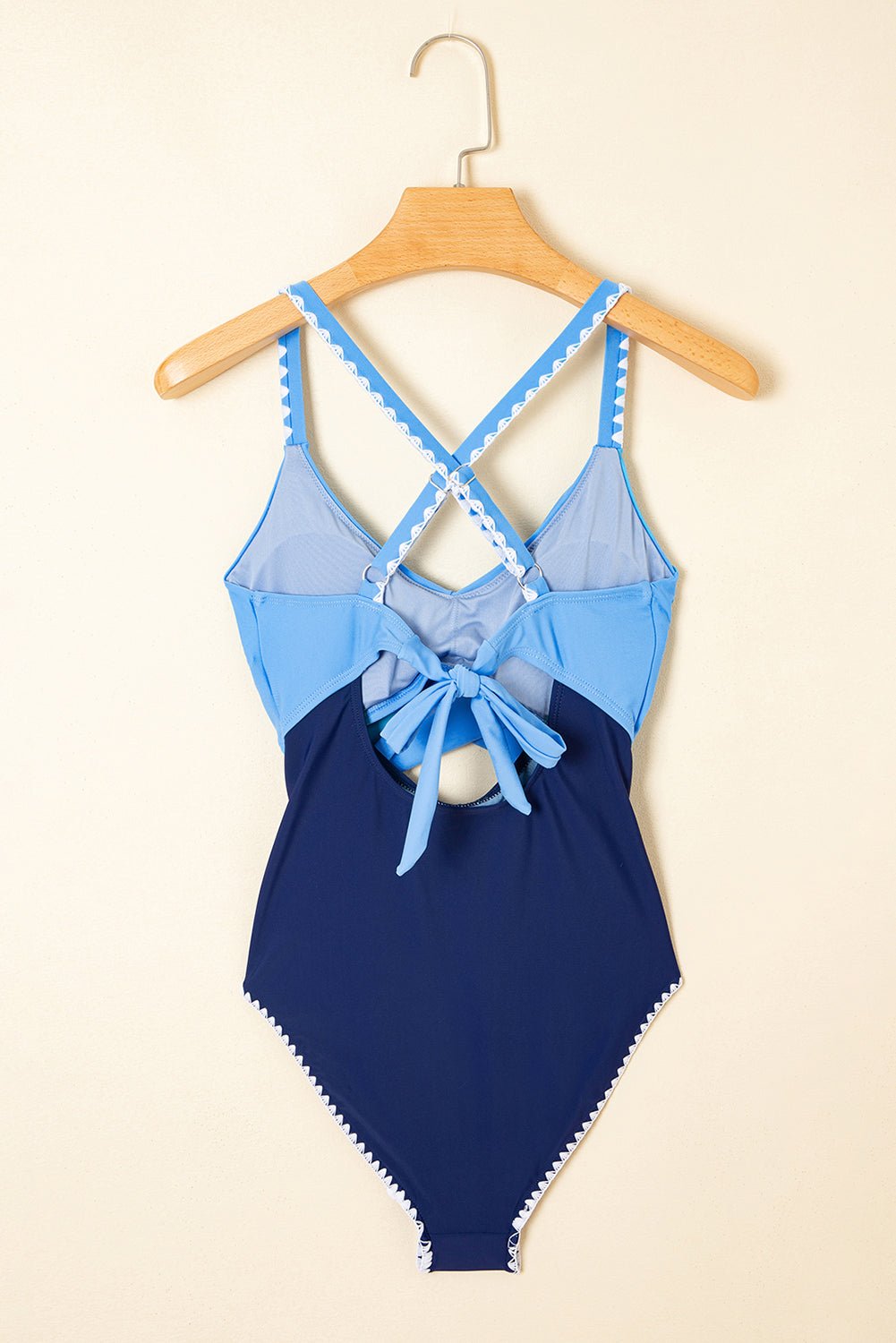 Laila Cutout One Piece Swimsuit - Hello Beautiful BoutiqueOne Piece SwimsuitThreaded Pear