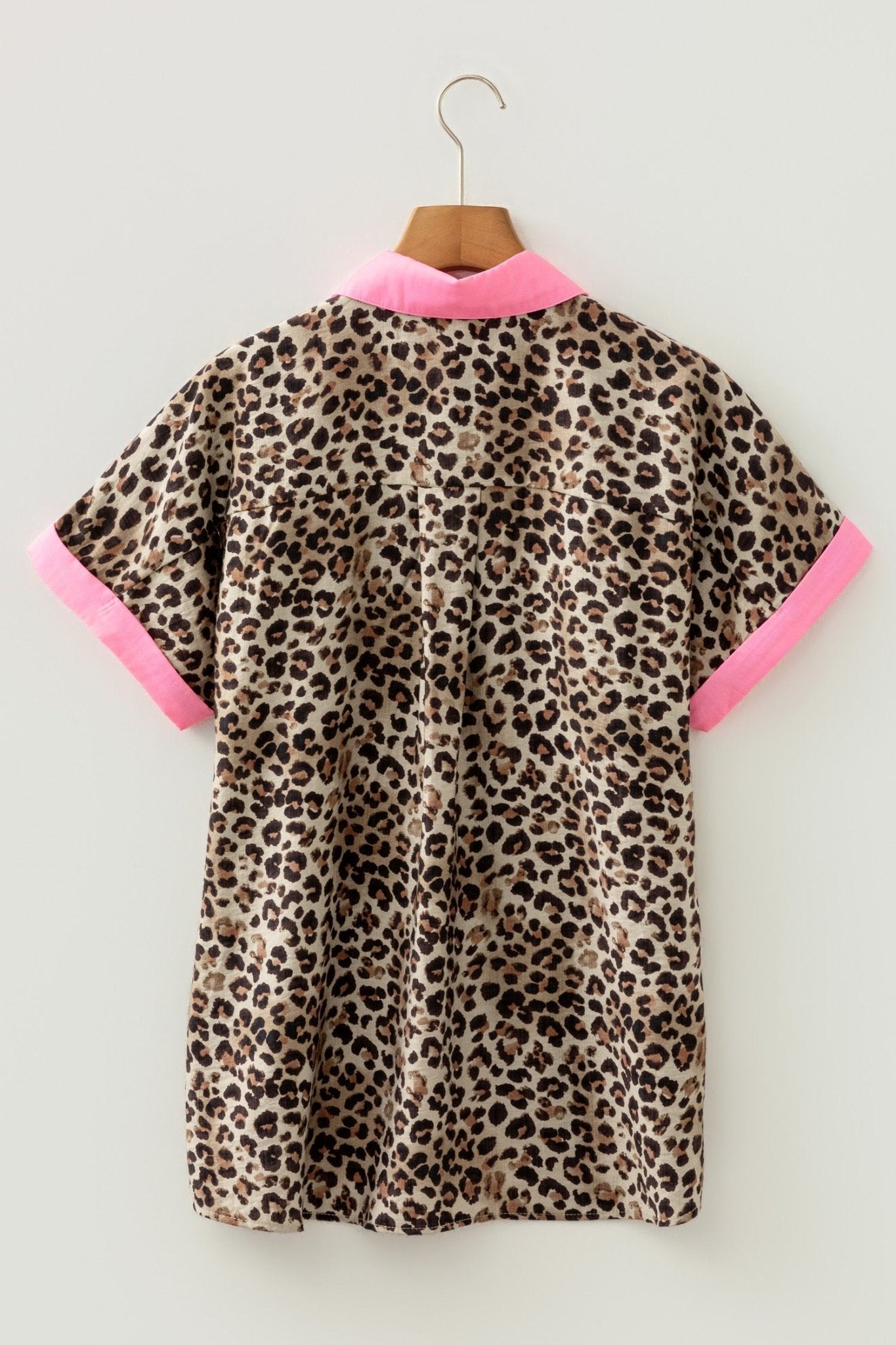 Lakelynn animal Short Sleeve Shirt - Hello Beautiful BoutiqueBlouses & ShirtsThreaded Pear