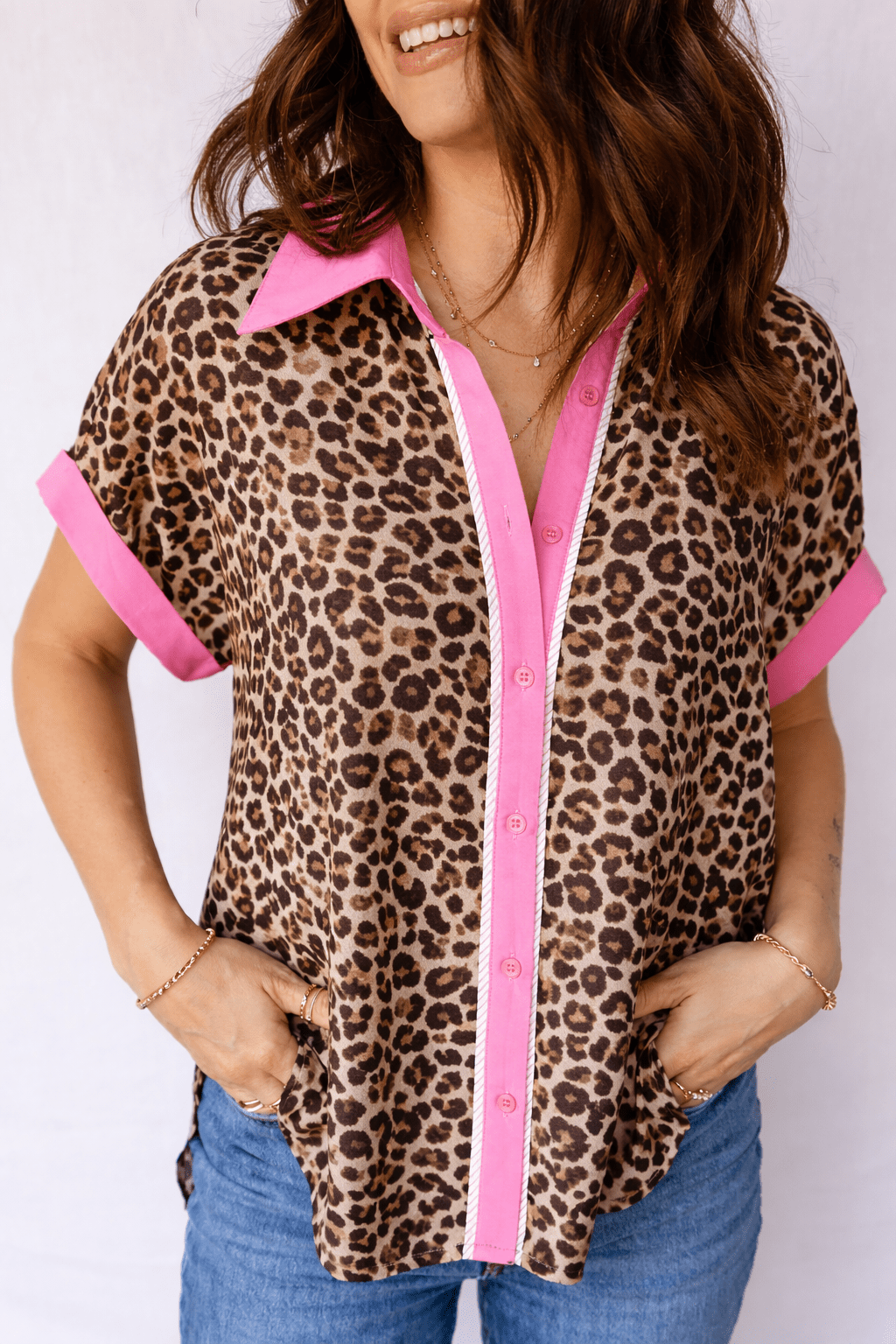 Lakelynn animal Short Sleeve Shirt - Hello Beautiful BoutiqueBlouses & ShirtsThreaded Pear