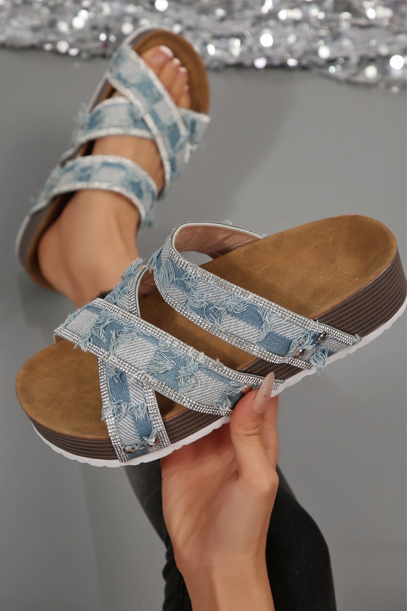 Lakelynn Strappy Hollowed Platform Slippers - Hello Beautiful BoutiqueSlippersThreaded Pear