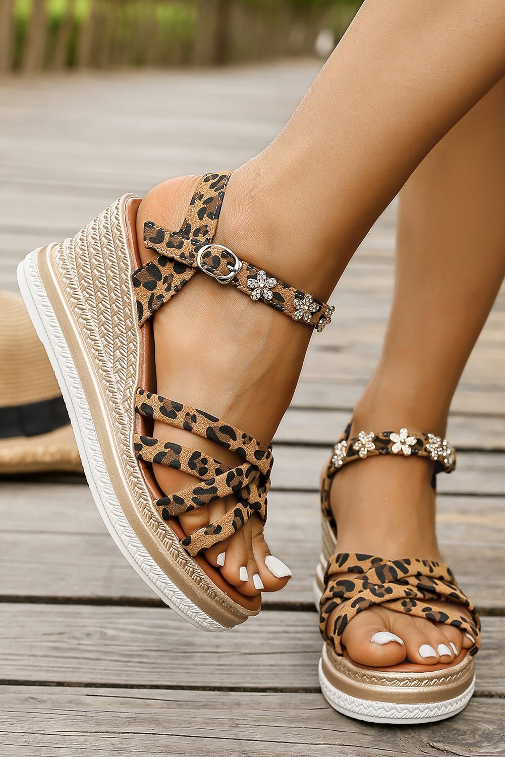 Lara Decor Strappy Wedge Sandals - Hello Beautiful BoutiqueSandalsThreaded Pear