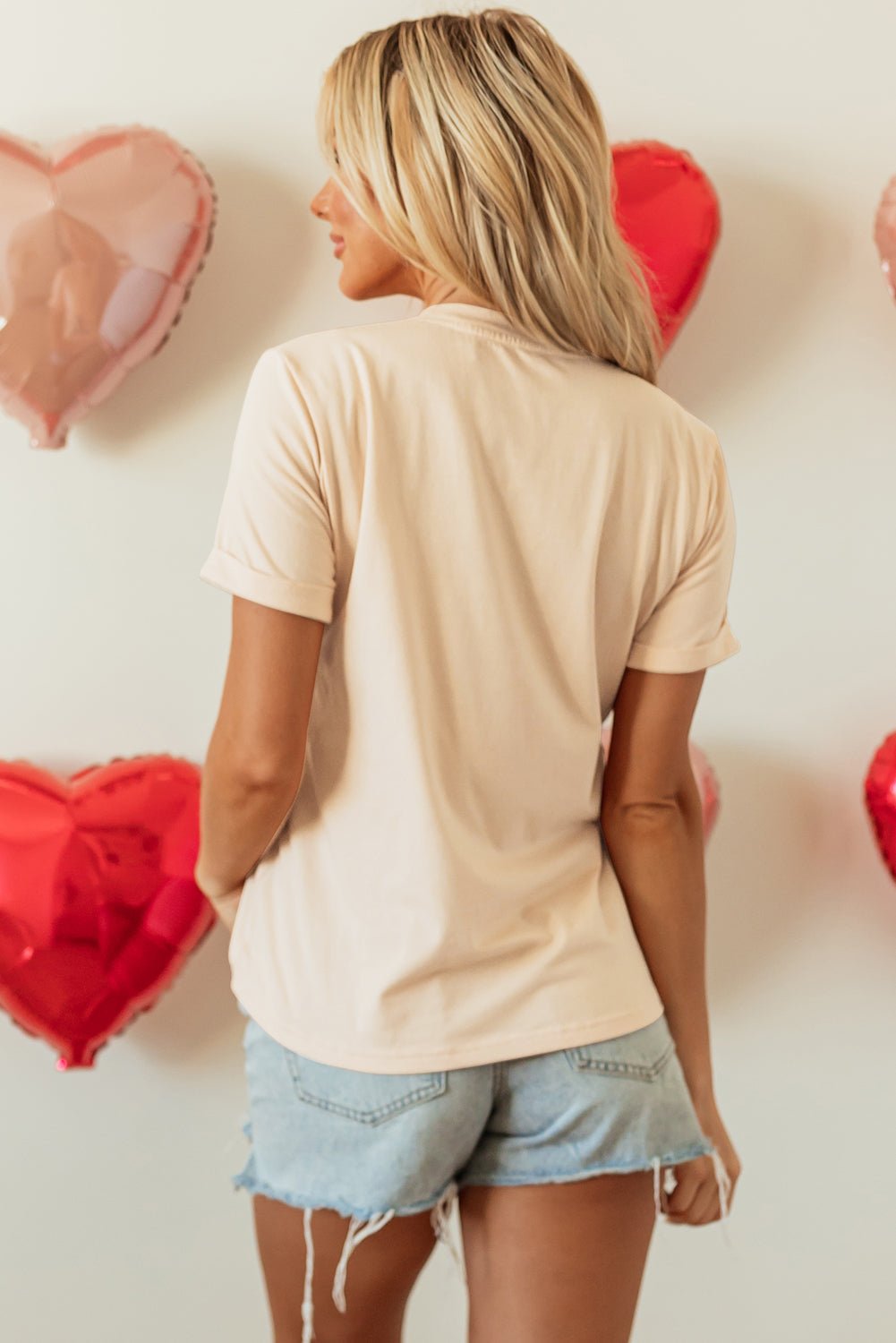 Lauren Graphic T Shirt T-Shirt - Hello Beautiful BoutiqueGraphic TeesThreaded Pear
