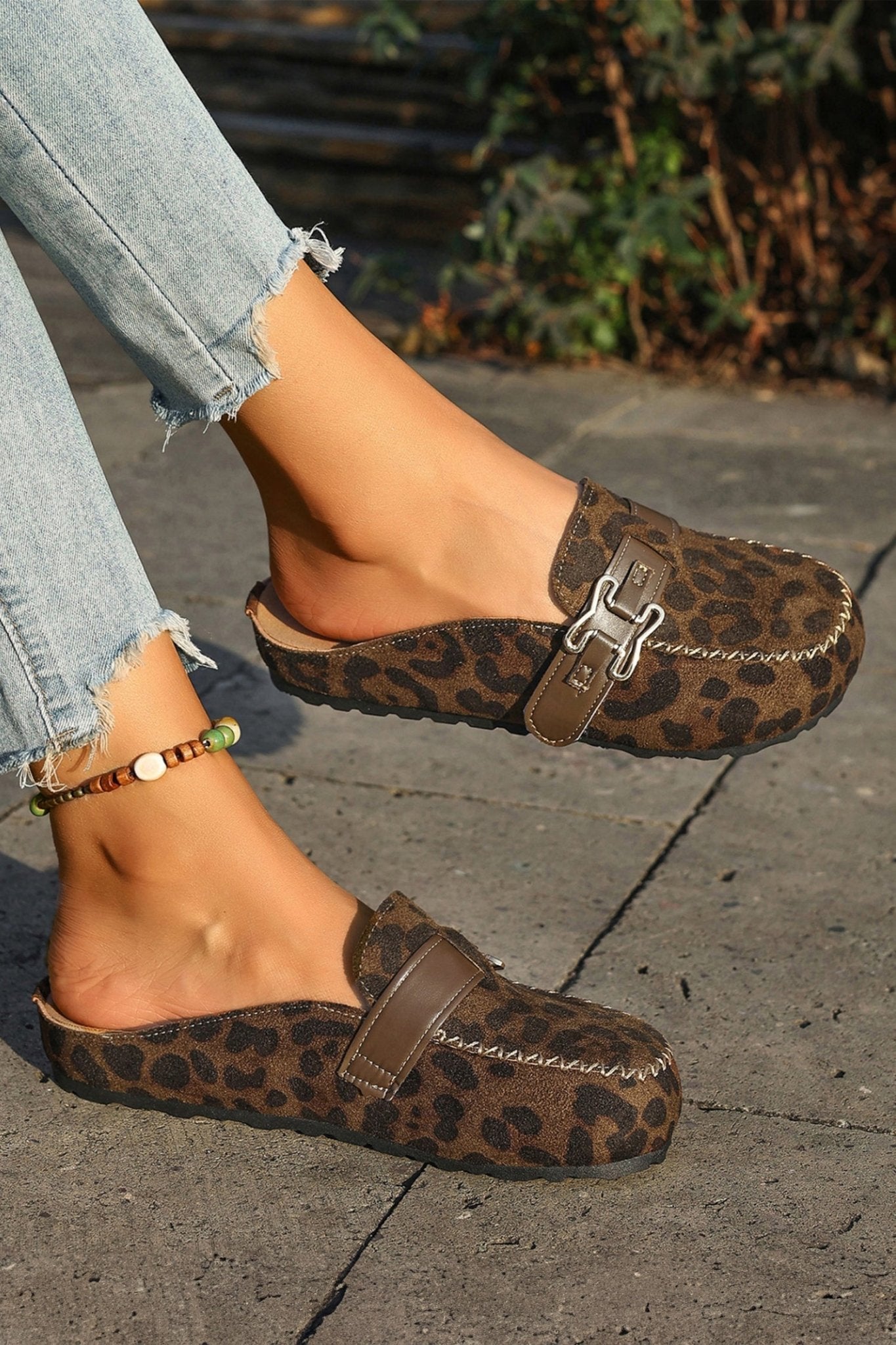 Lea Leather Strap Mule Slippers - Hello Beautiful BoutiqueSlippersThreaded Pear