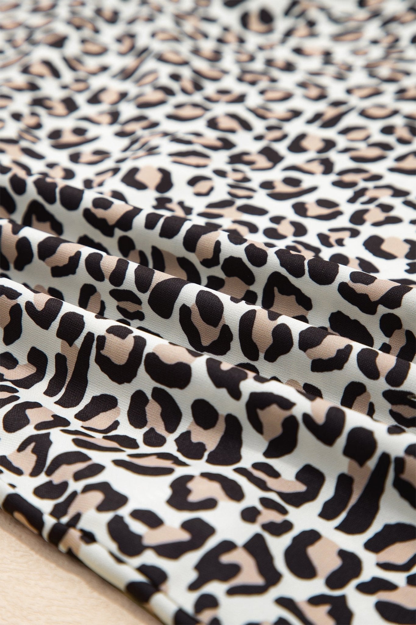Lena Trim Short Sleeve Blouse - Hello Beautiful BoutiqueBlouses & ShirtsThreaded Pear