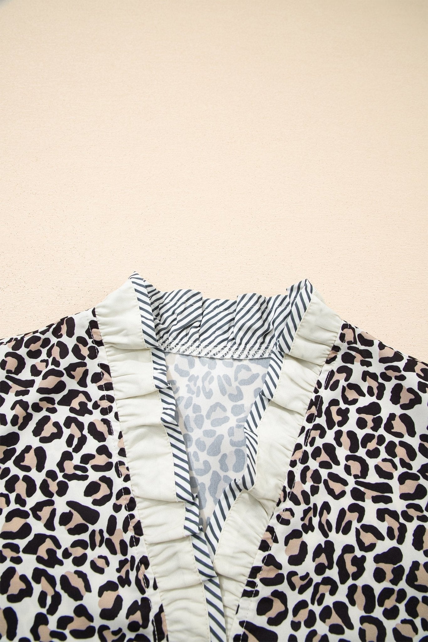 Lena Trim Short Sleeve Blouse - Hello Beautiful BoutiqueBlouses & ShirtsThreaded Pear