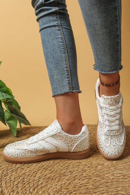 Logan Printed Lace Up Sneakers - Hello Beautiful BoutiqueWomens ShoesThreaded Pear