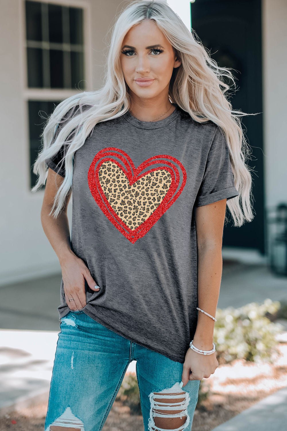 Louise Graphic T Shirt T-Shirt - Hello Beautiful BoutiqueGraphic TeesThreaded Pear