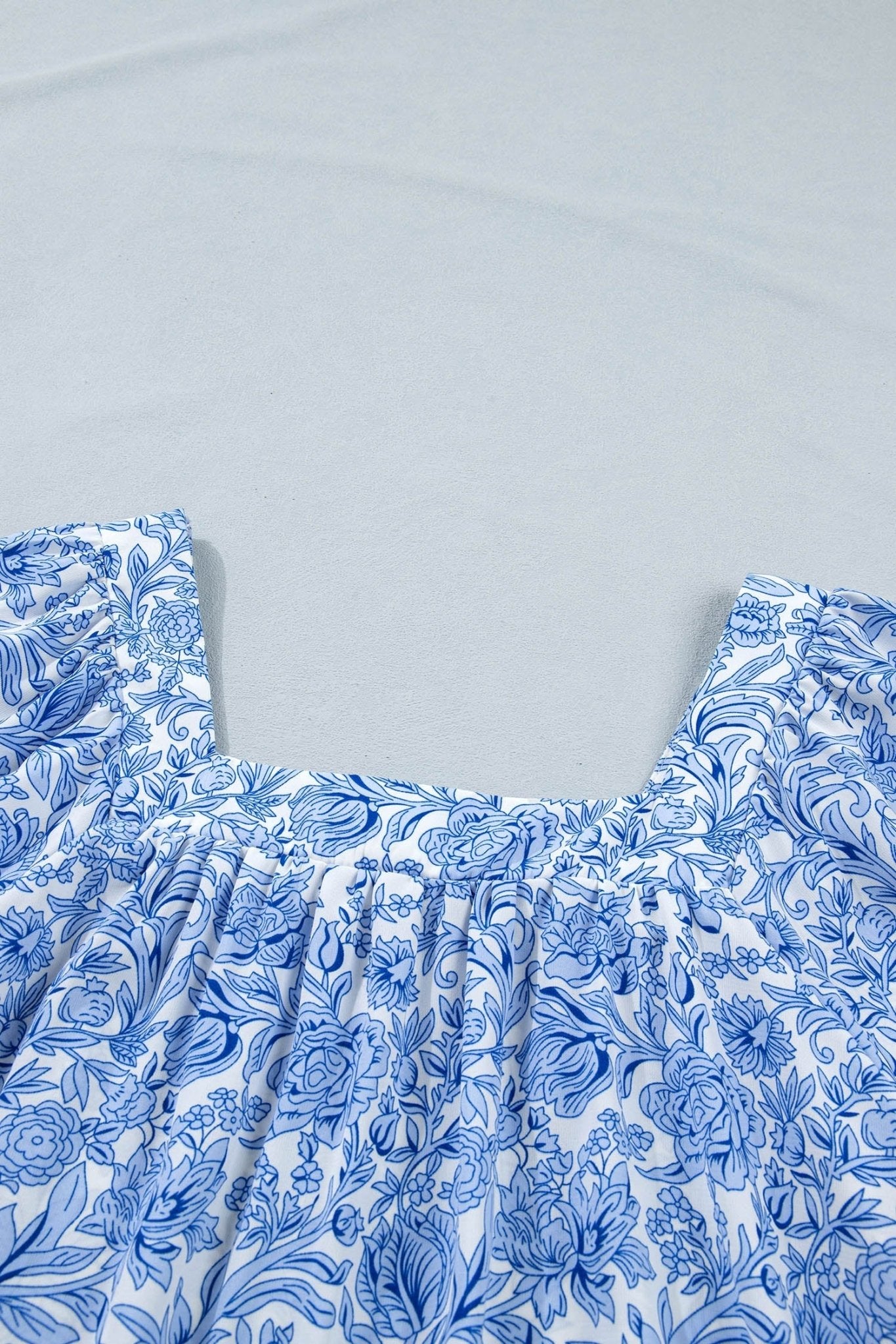 Lyanna Sleeve Pleated Floral Blouse - Hello Beautiful BoutiqueBlouses & ShirtsThreaded Pear