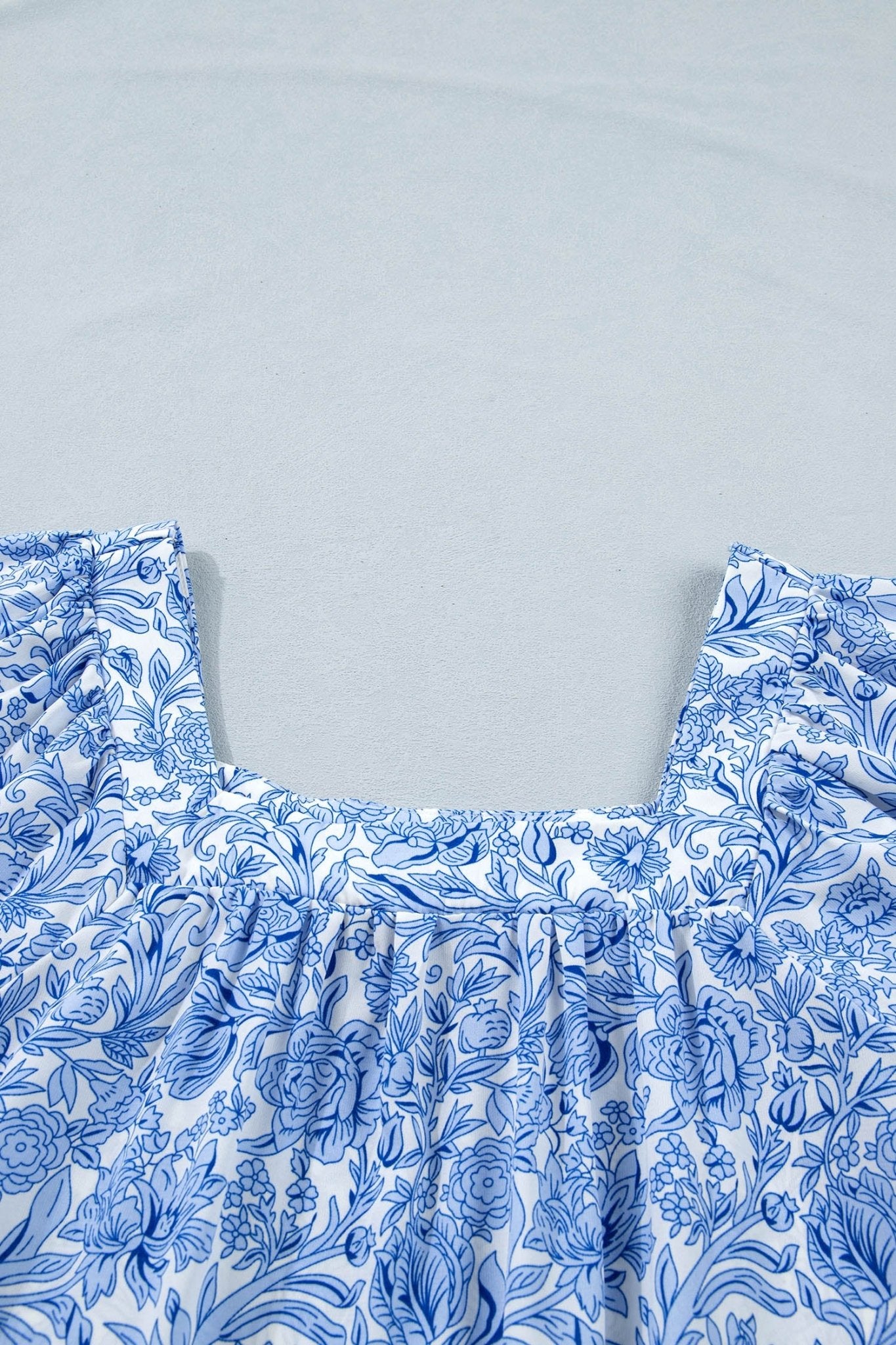 Lyanna Sleeve Pleated Floral Blouse - Hello Beautiful BoutiqueBlouses & ShirtsThreaded Pear