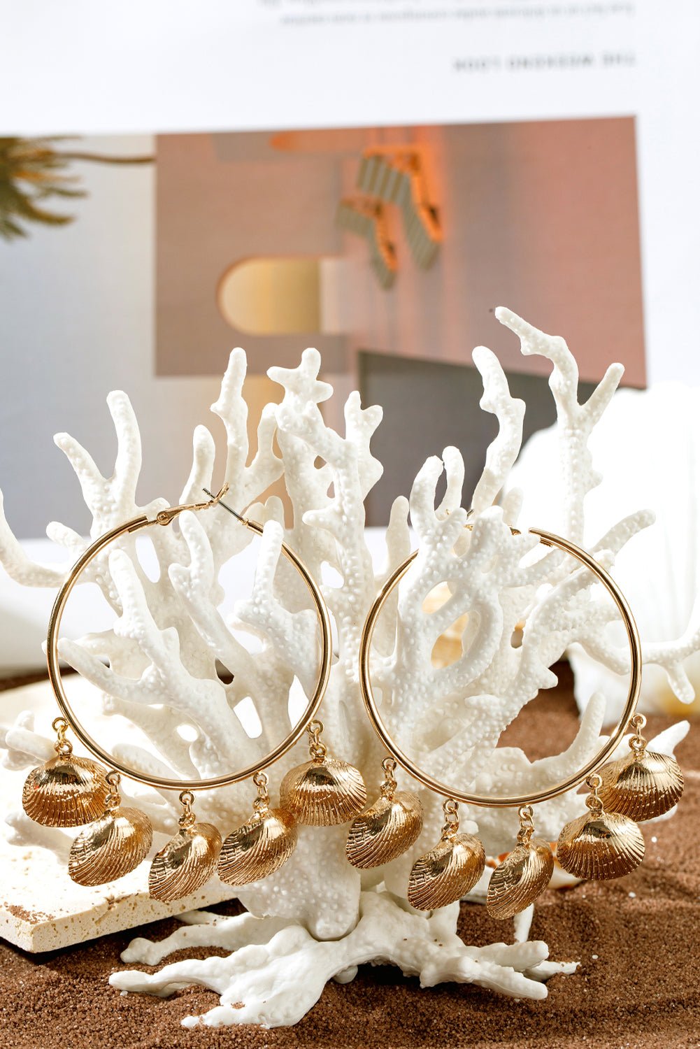 Lyra Vacation Shell Hoop Earrings - Hello Beautiful BoutiqueJewelryThreaded Pear