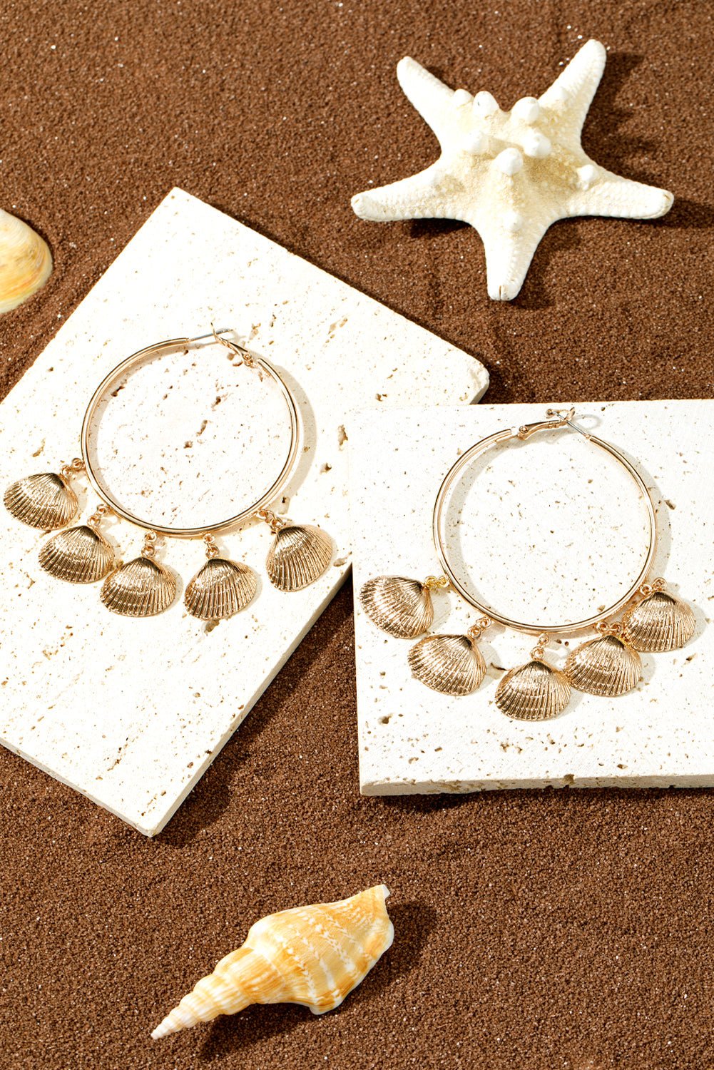 Lyra Vacation Shell Hoop Earrings - Hello Beautiful BoutiqueJewelryThreaded Pear