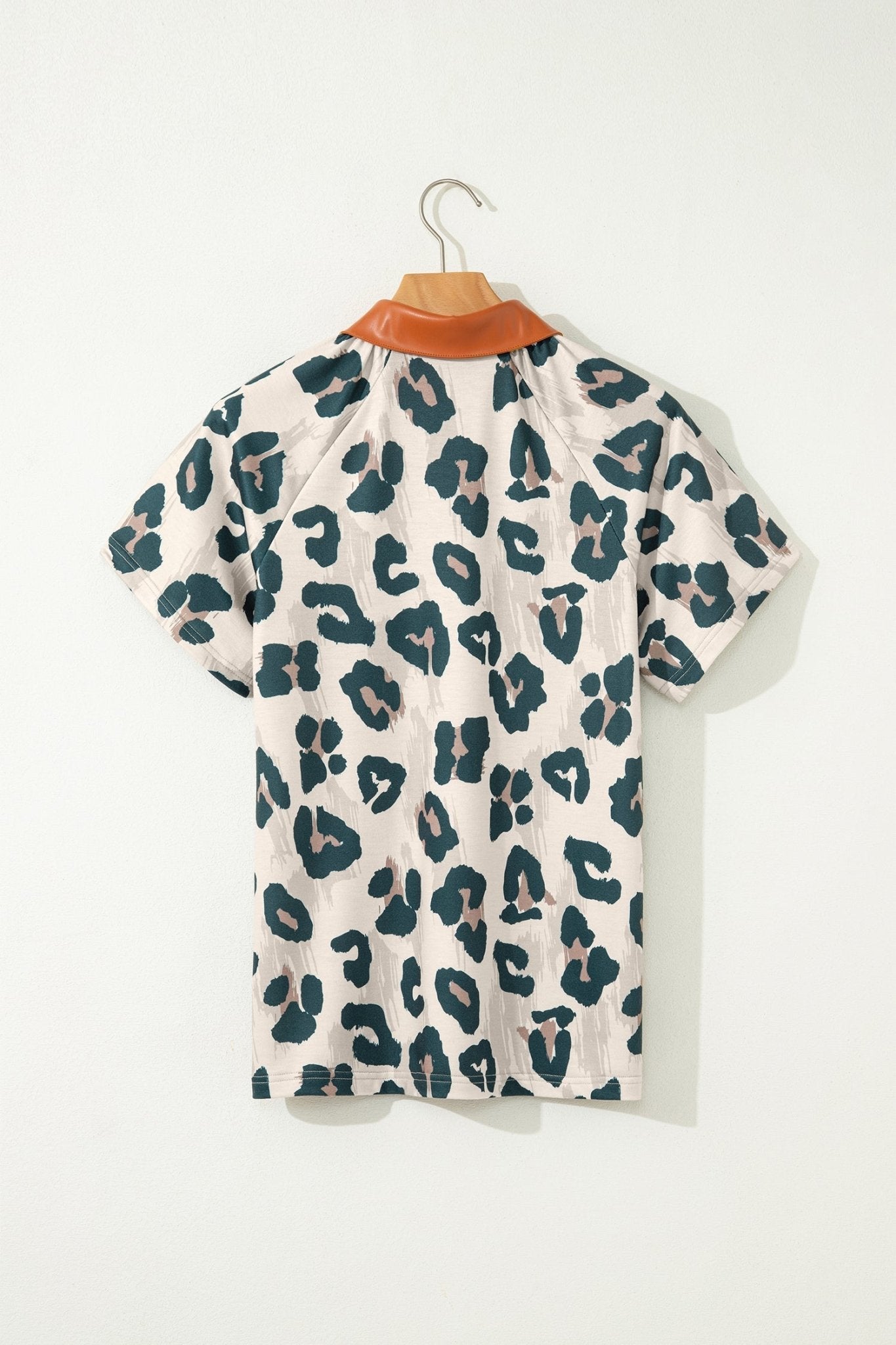 Madelynn Collared Short Sleeve Blouse - Hello Beautiful BoutiqueBlouses & ShirtsThreaded Pear