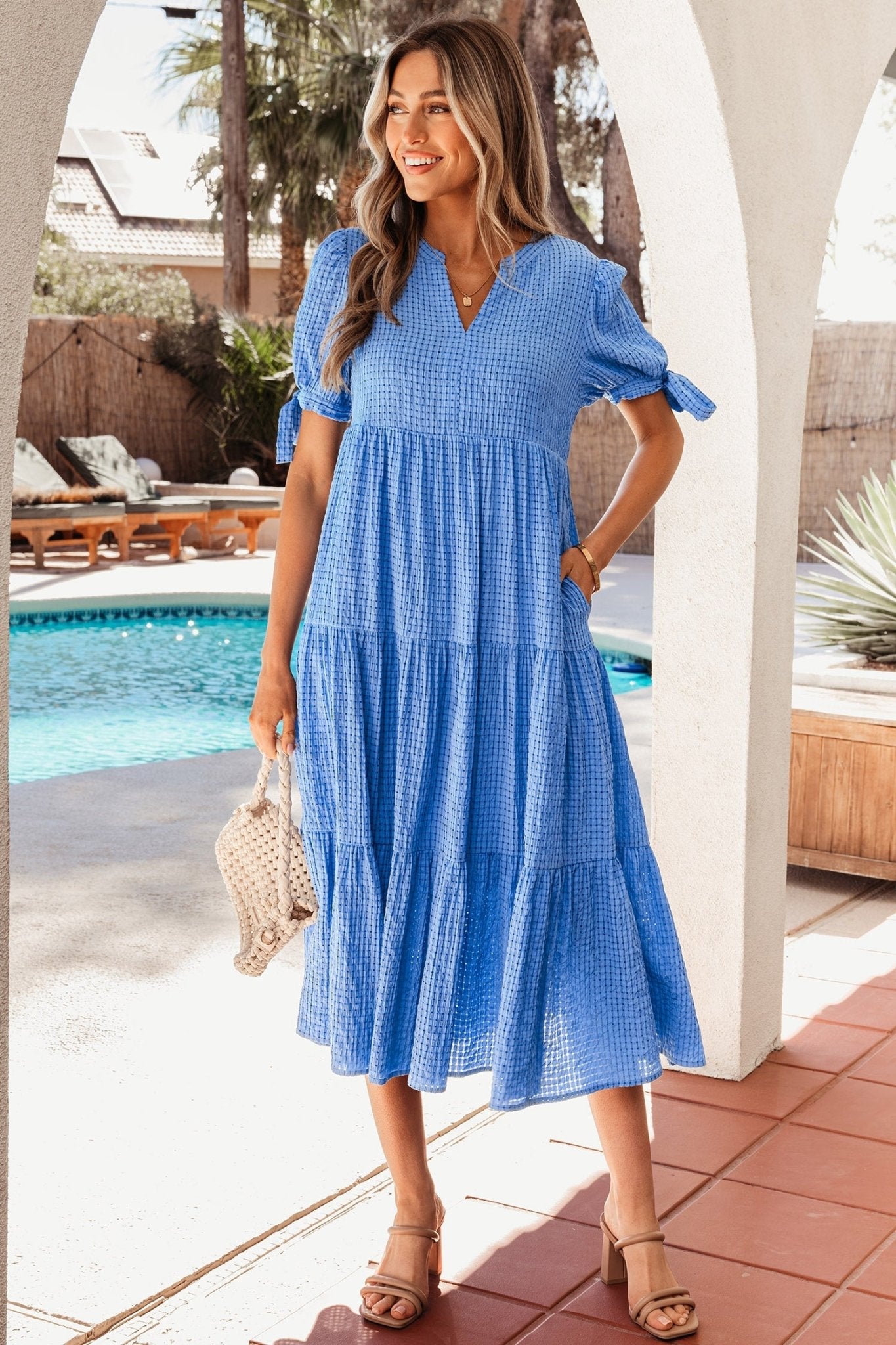 Madelynn Sleeve Tiered Midi Dress - Hello Beautiful BoutiqueMidi DressesThreaded Pear