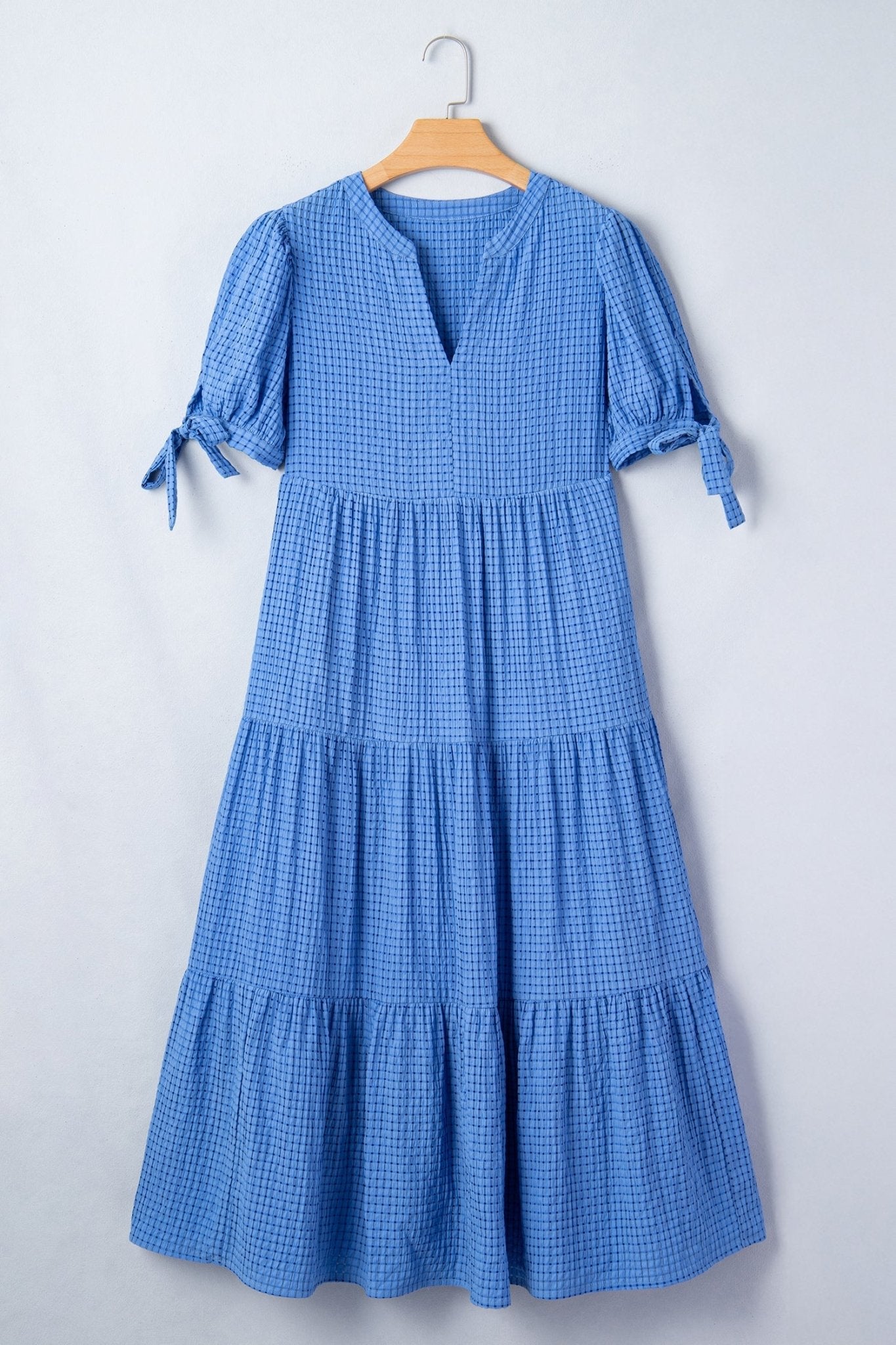 Madelynn Sleeve Tiered Midi Dress - Hello Beautiful BoutiqueMidi DressesThreaded Pear