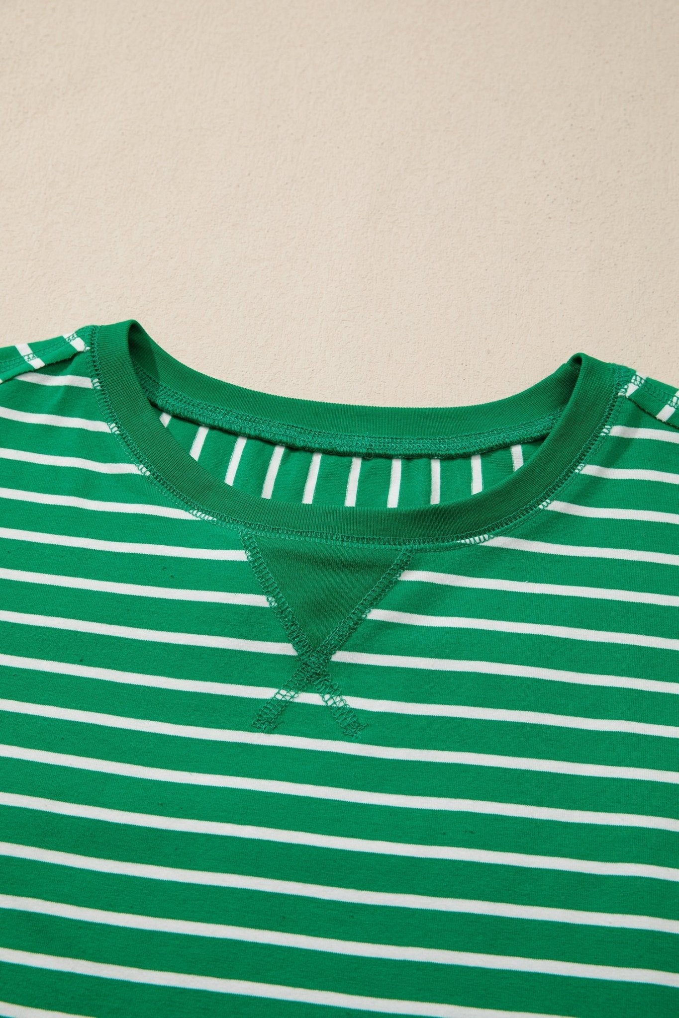 Madilynn Detail Half Sleeve Tee - Hello Beautiful BoutiqueTops & TeesThreaded Pear