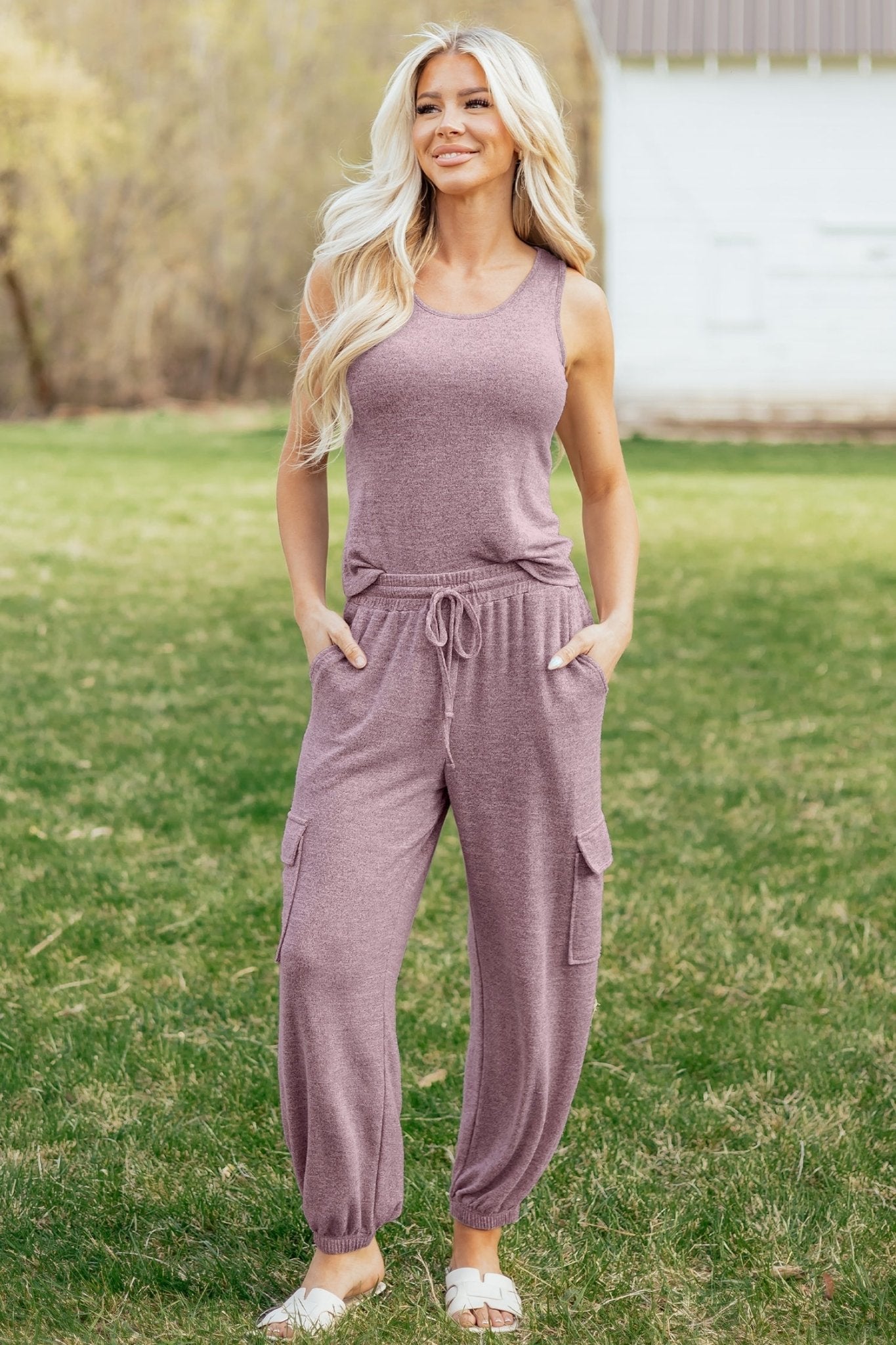 Maeve Bouquet Casual Tank Top Set - Hello Beautiful BoutiquePant SetsThreaded Pear